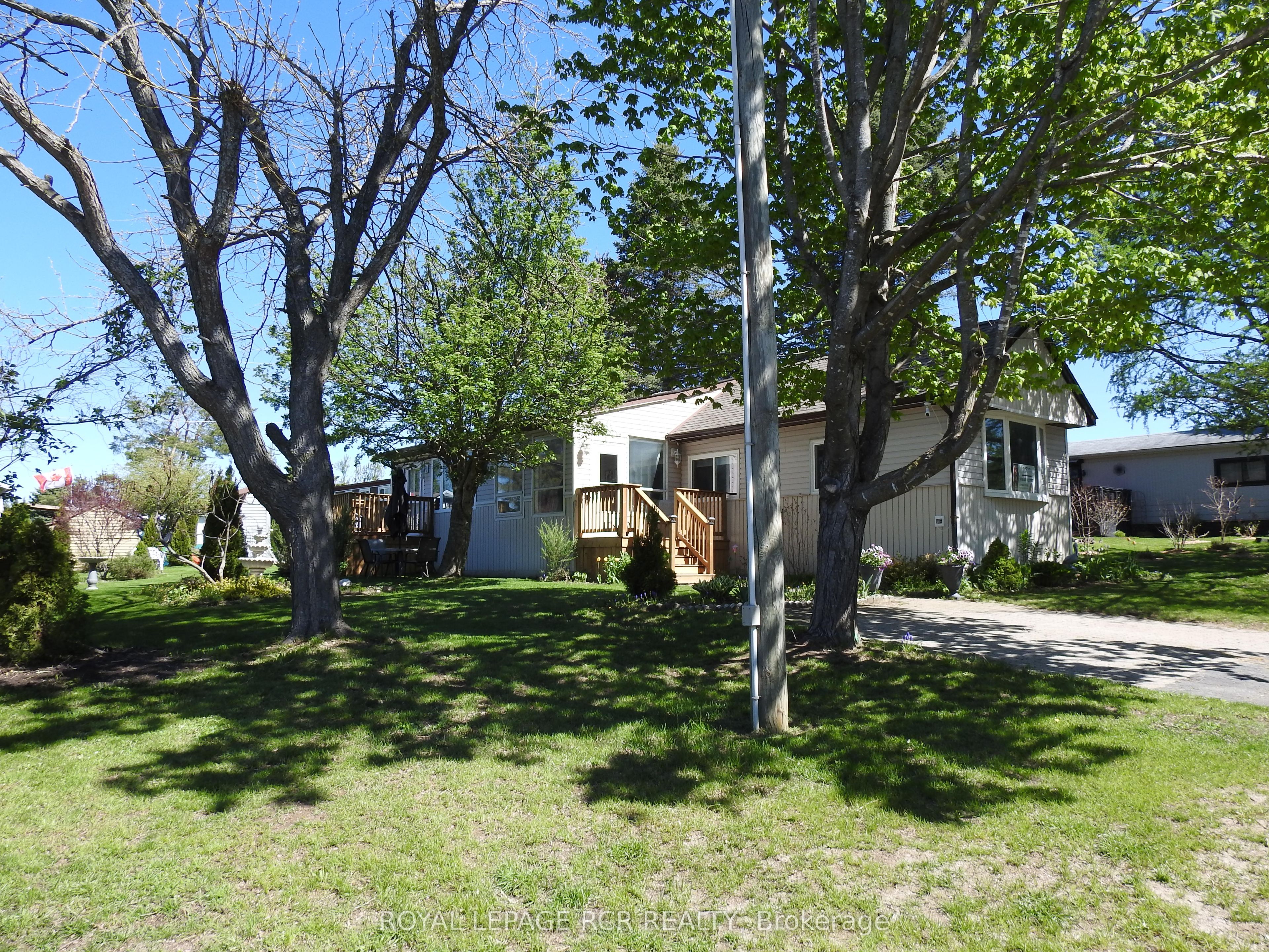 8 Claremont Crescent, Oro-medonte, ON, L3V 0P9