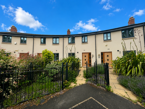 Claypit Walk, Nottingham NG11