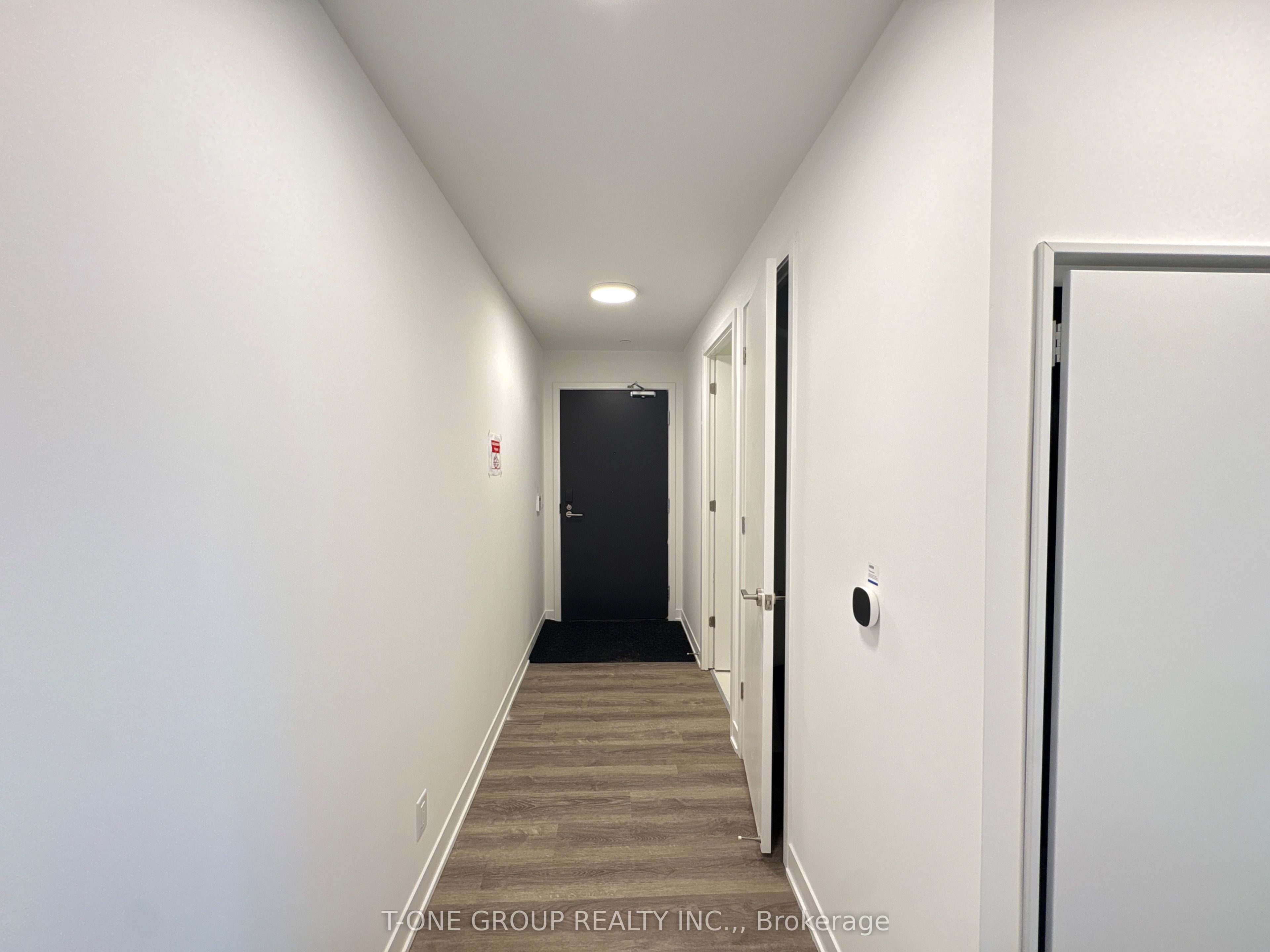 Additional image 3 of 2603-180 Front Street E, Toronto, ON, M5A 0A9