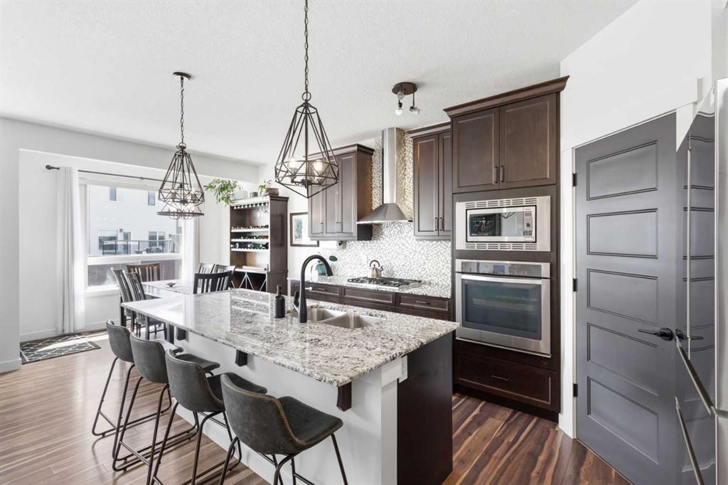 1023 Kings Heights Road SE, Airdrie, AB, T4A 0M5 photo 3