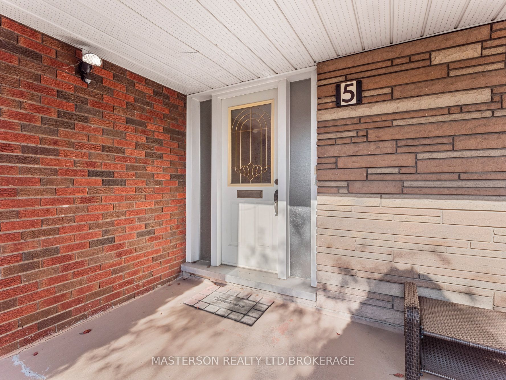 5 Burdy Drive, St. Catharines, ON, L2S 2Z1 photo 2