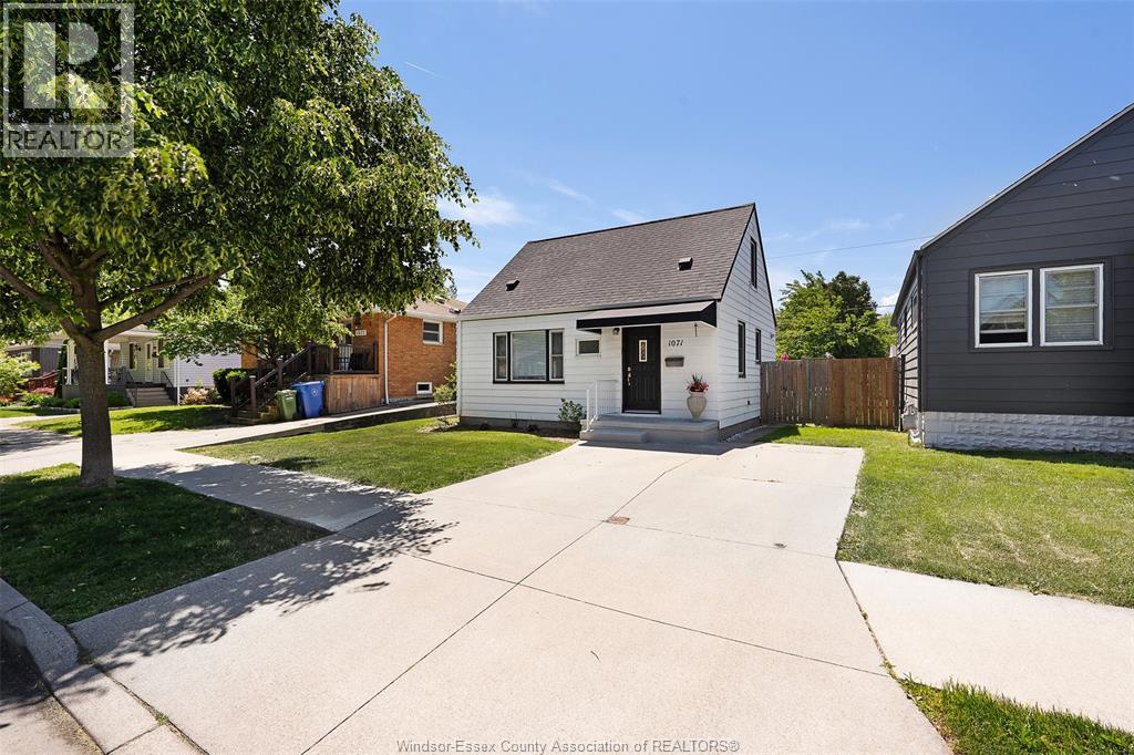 1071 Fairview Boulevard, Windsor, ON, N8S3E6