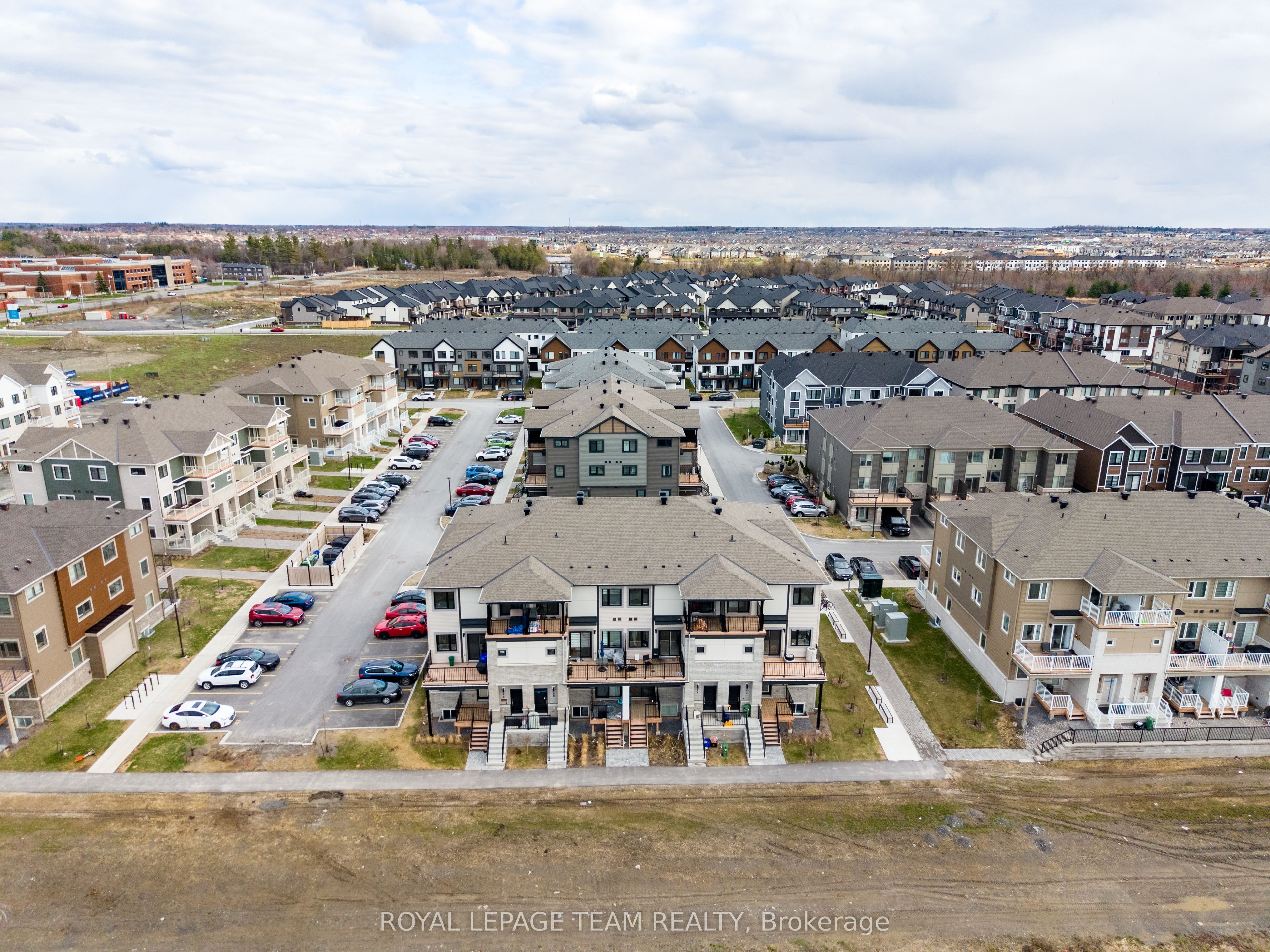966 Chapman Mills Drive, Ottawa, ON, K2J 7J4