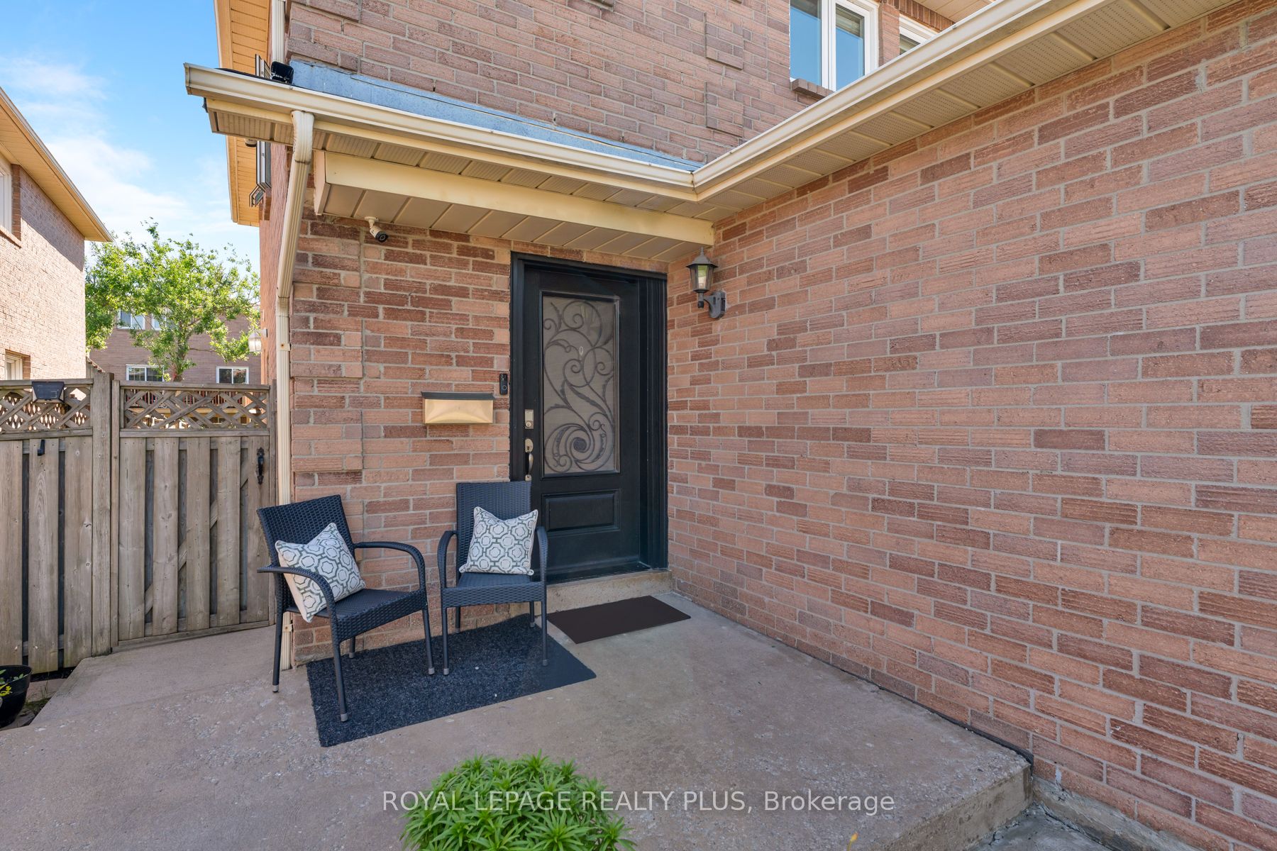Additional image 2 of 5229 Palomar Crescent, Mississauga, ON, L5R 2W8