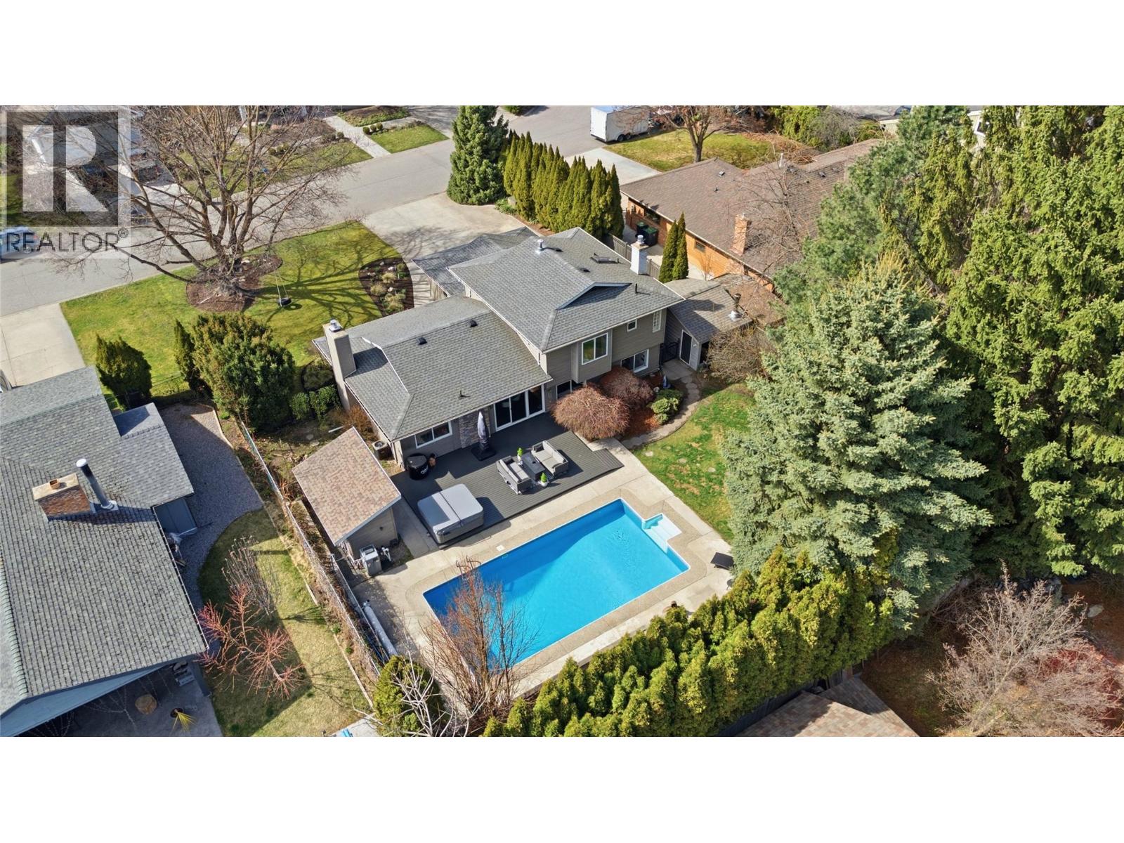 Additional image 2 of 4337 Dunvegan Court, Kelowna, BC, V1W2L6