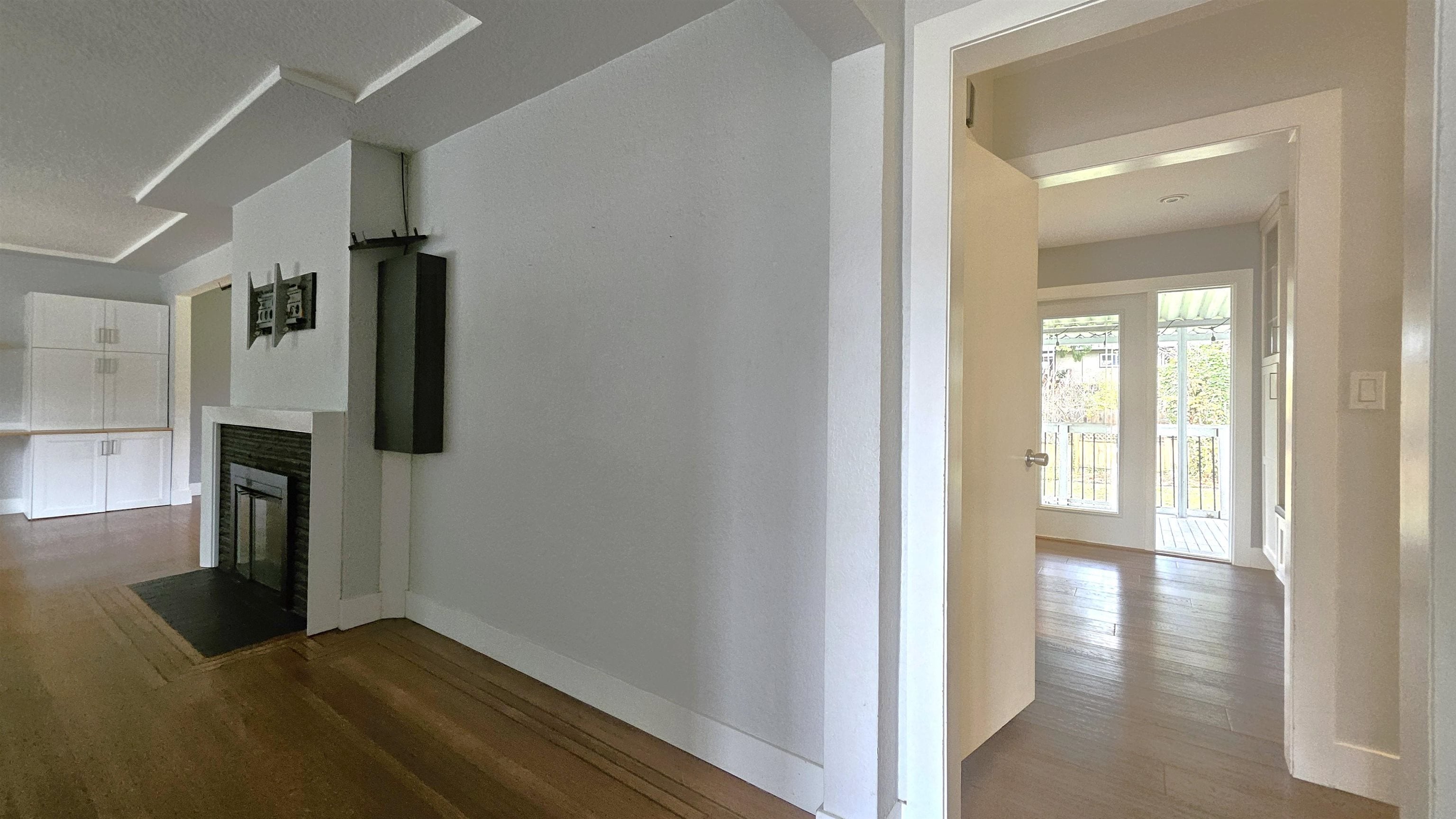 845 Smith Avenue, Coquitlam, BC, V3J 2X4 photo 5