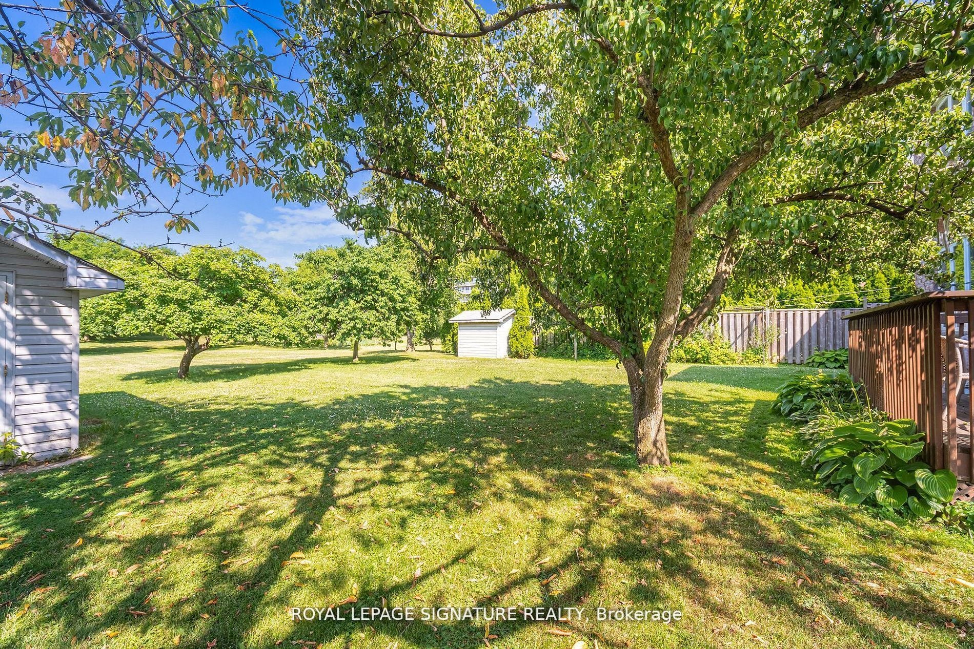 Additional image 3 of 4097 Hickory Drive, Mississauga, ON, L4W 1L1