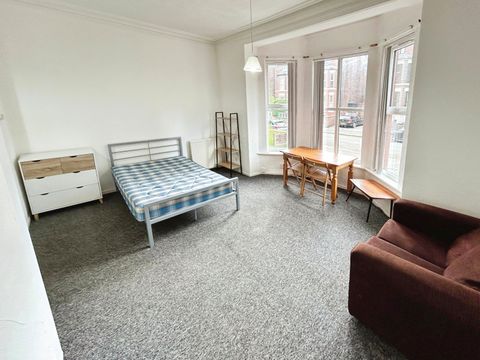 84 Clyde Road, Manchester M20, Studio to rent