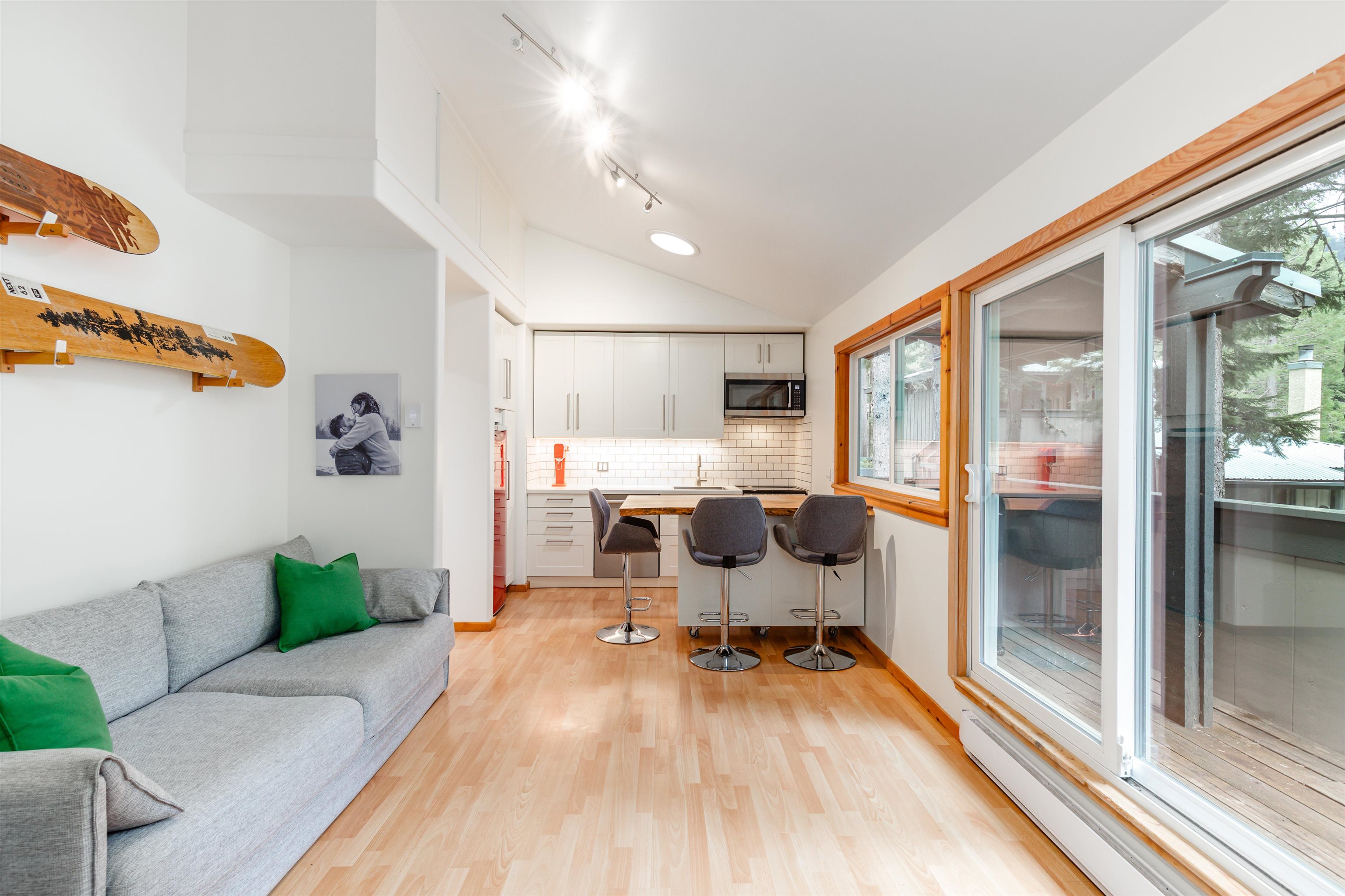 Additional image 2 of 201-2101 Castle Drive, Whistler, BC, V8E 0A6