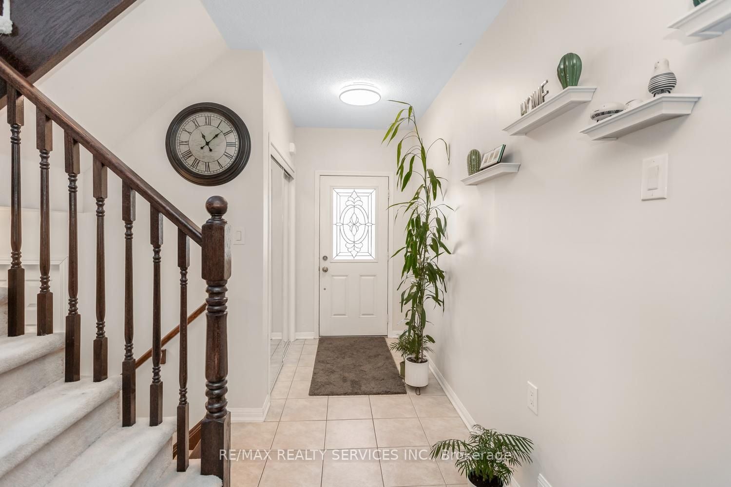 164 Mcdougall Cross, Milton, ON, L9T 0P7 photo 4