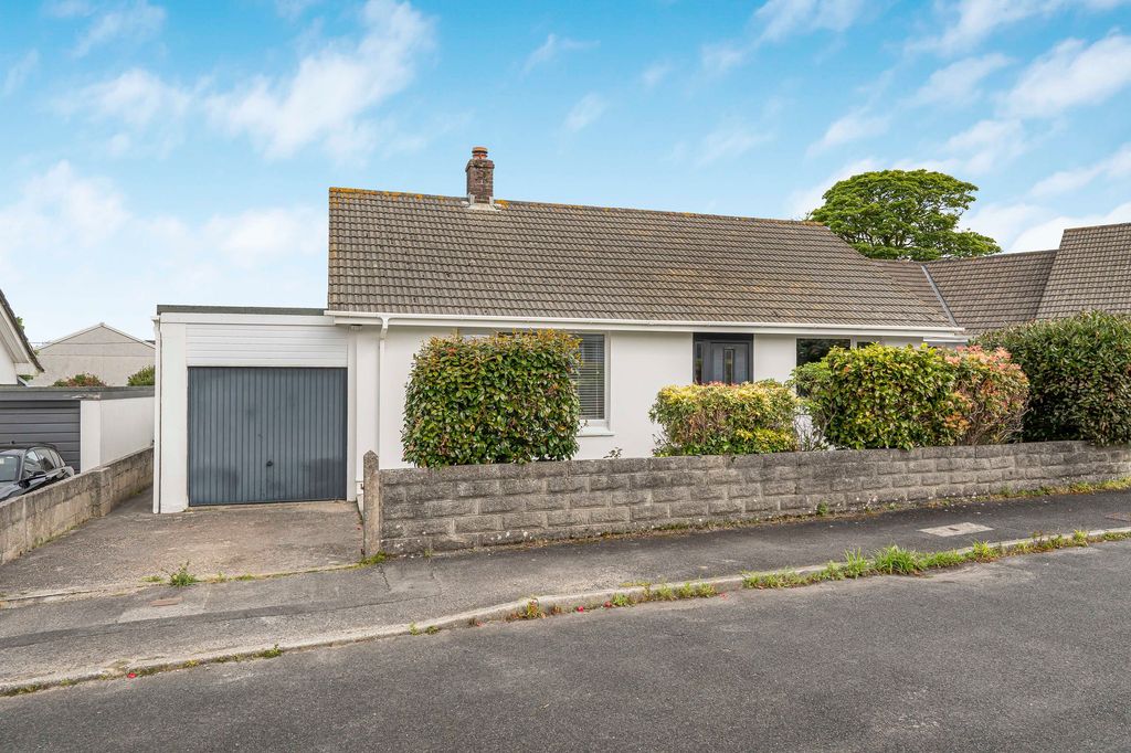 Additional image 7 of 2 bed detached bungalow for saleTrevingey Crescent, Redruth TR15