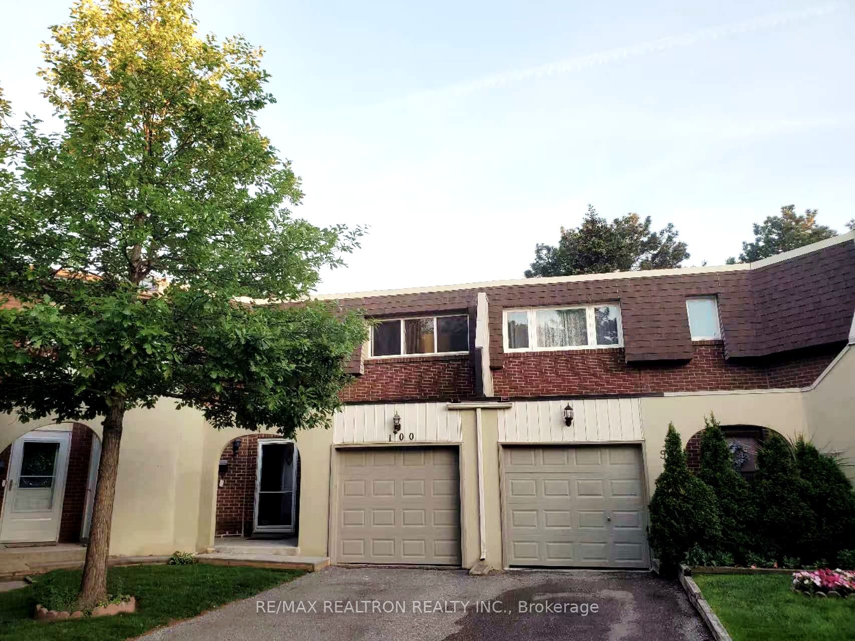 100-1180 Mississauga Valley Boulevard, Mississauga, ON, L5A 3M9