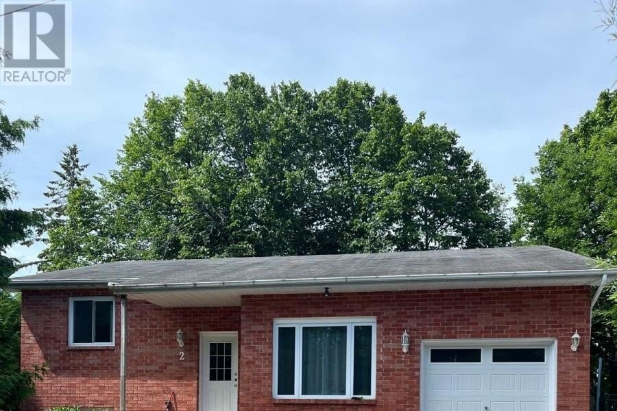 Additional image 7 of 2 Caribou Avenue, Ottawa, ON, K2S1M5