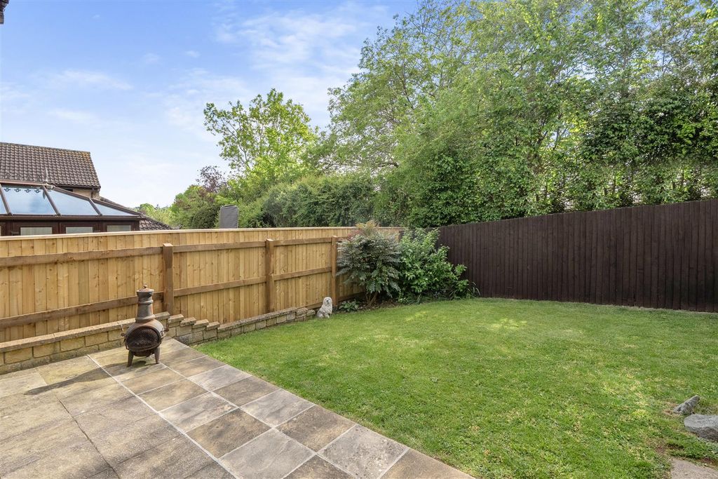 Additional image 18 of 4 bed property for saleSunnymead, Midsomer Norton, Radstock BA3
