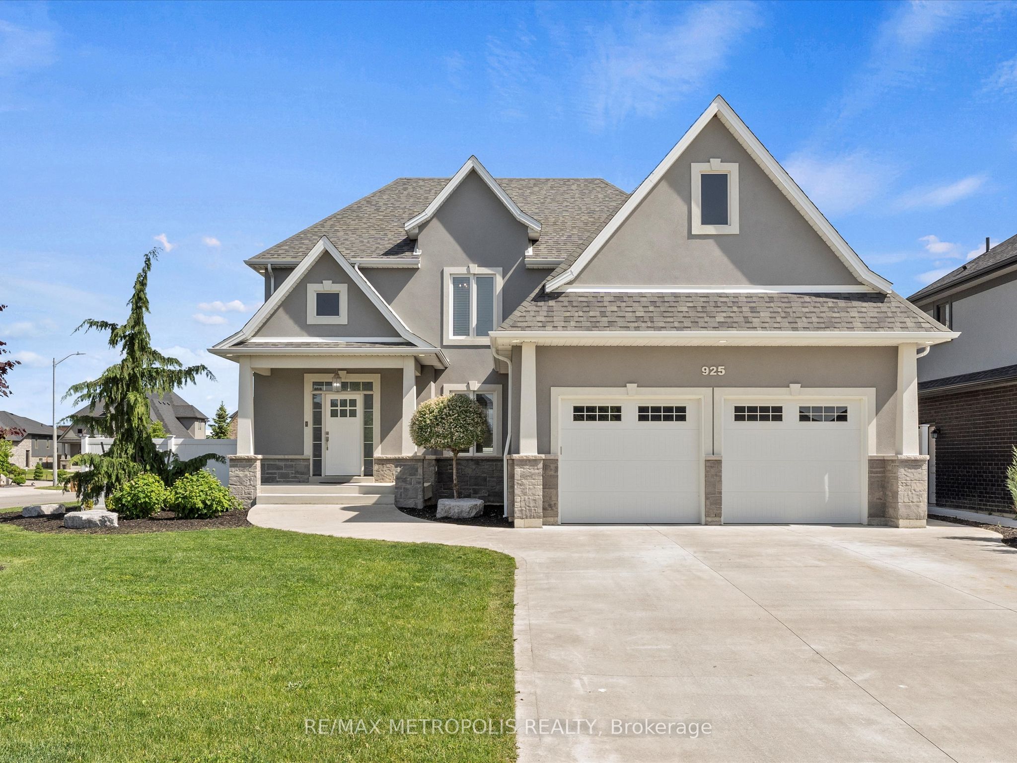 925 Lakewood Crescent, Lakeshore, ON, N8L 1G6