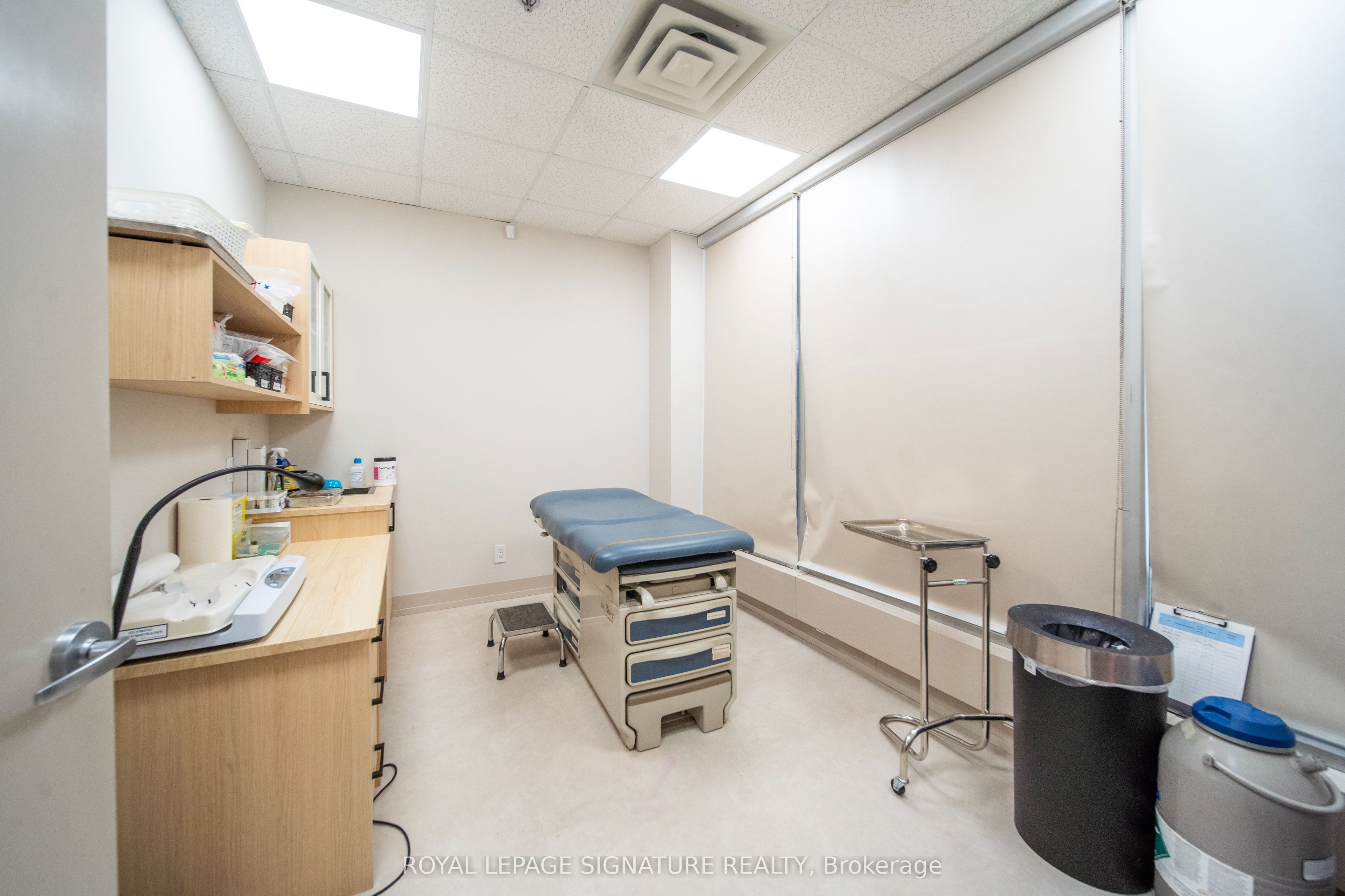 Rm1-4 106-55 Town Centre Court, Toronto, ON, M1P 4X4