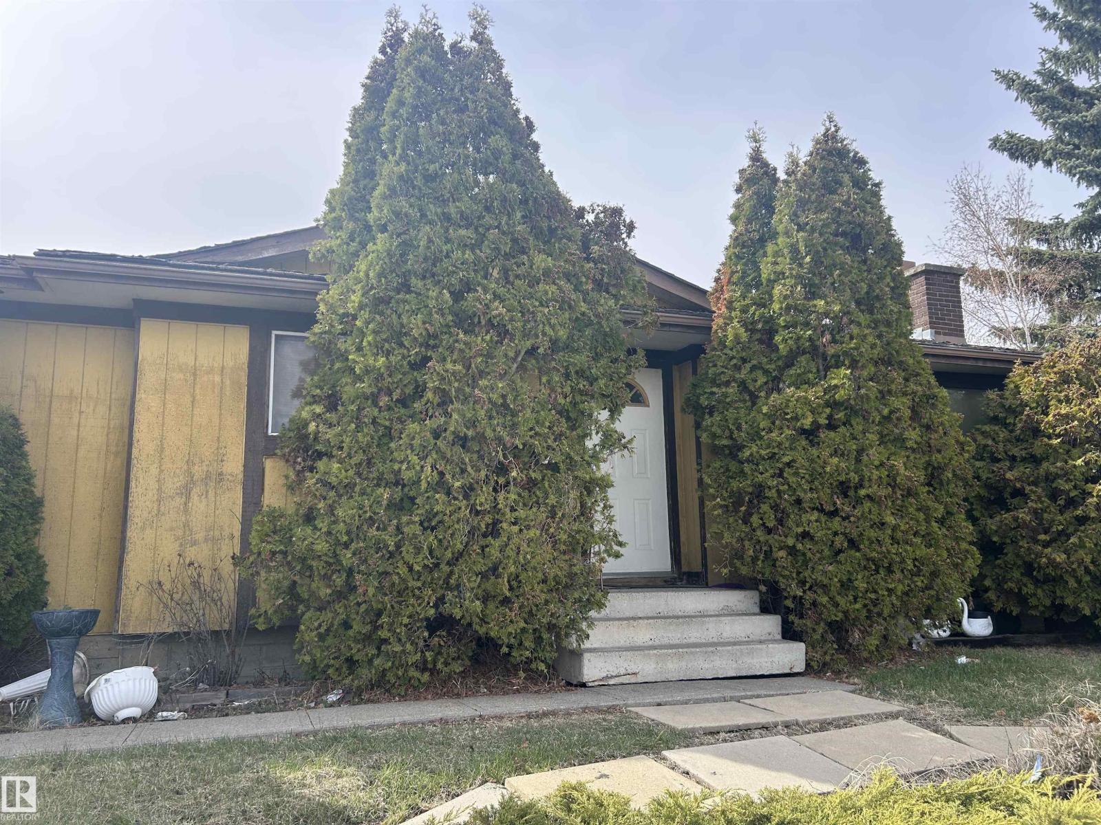 15020 116 Street NW, Edmonton, AB, T5X1L1