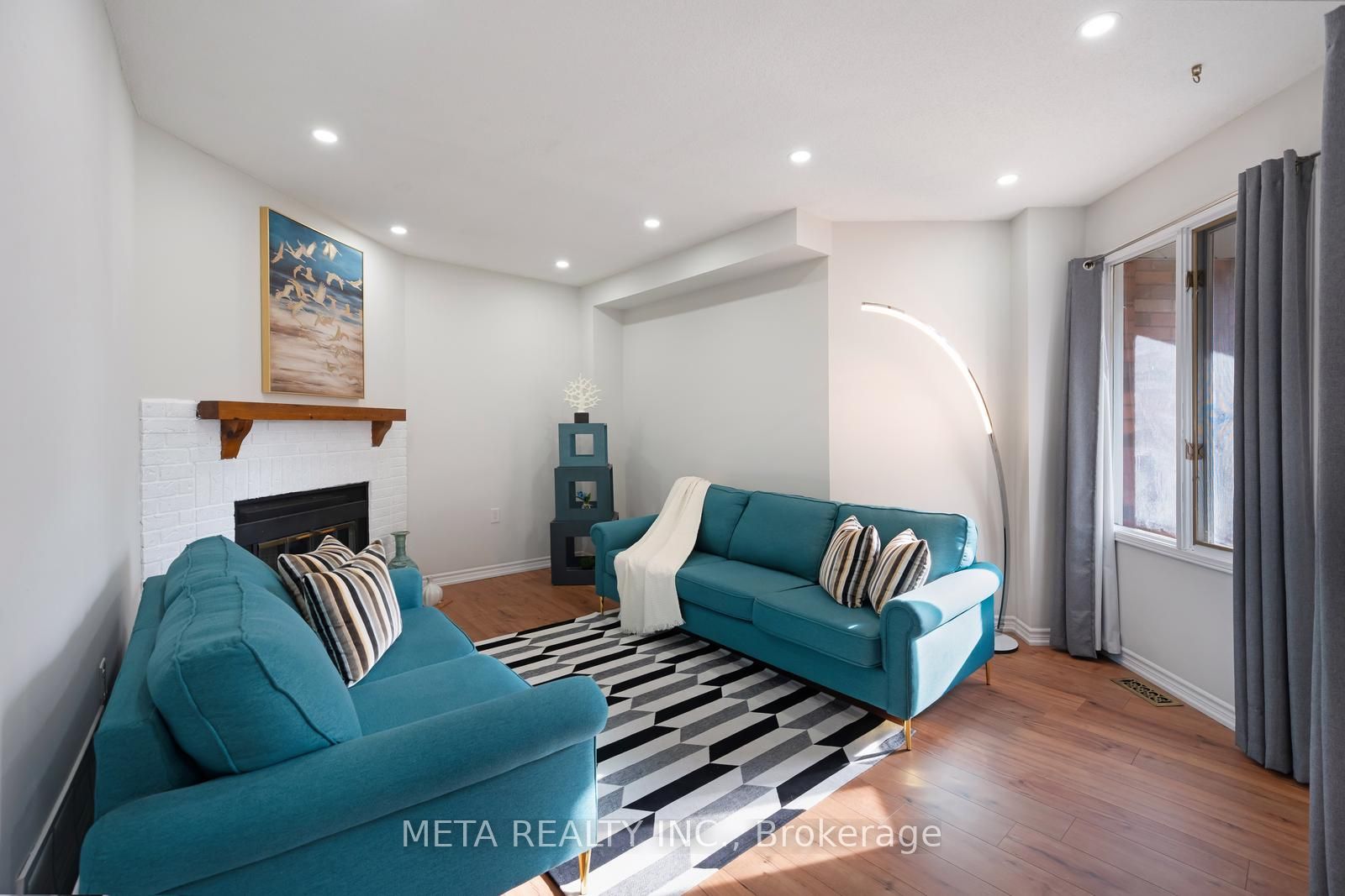 33 Heaver Drive, Whitby, ON, L1N 8X2 photo 4