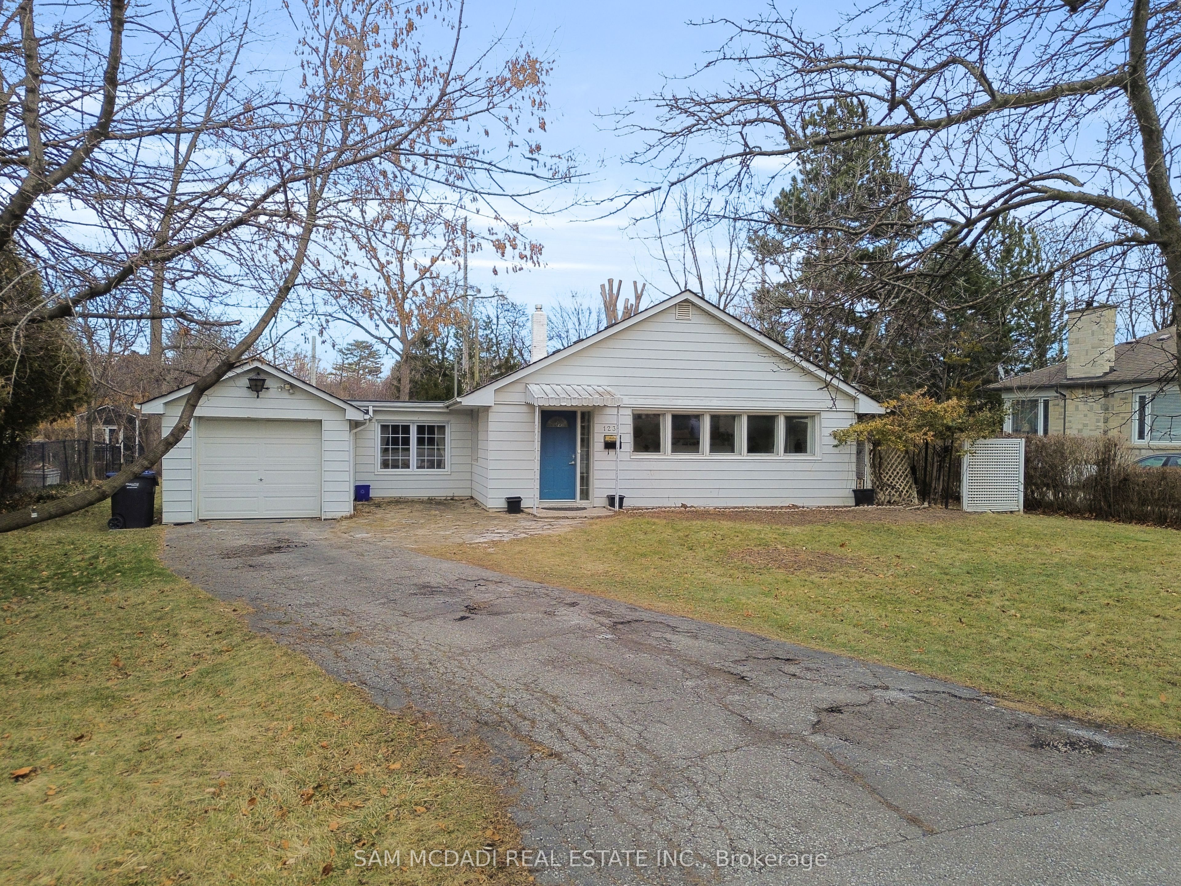 Additional image 3 of 1235 Old River Road, Mississauga, ON, L5G 3G2