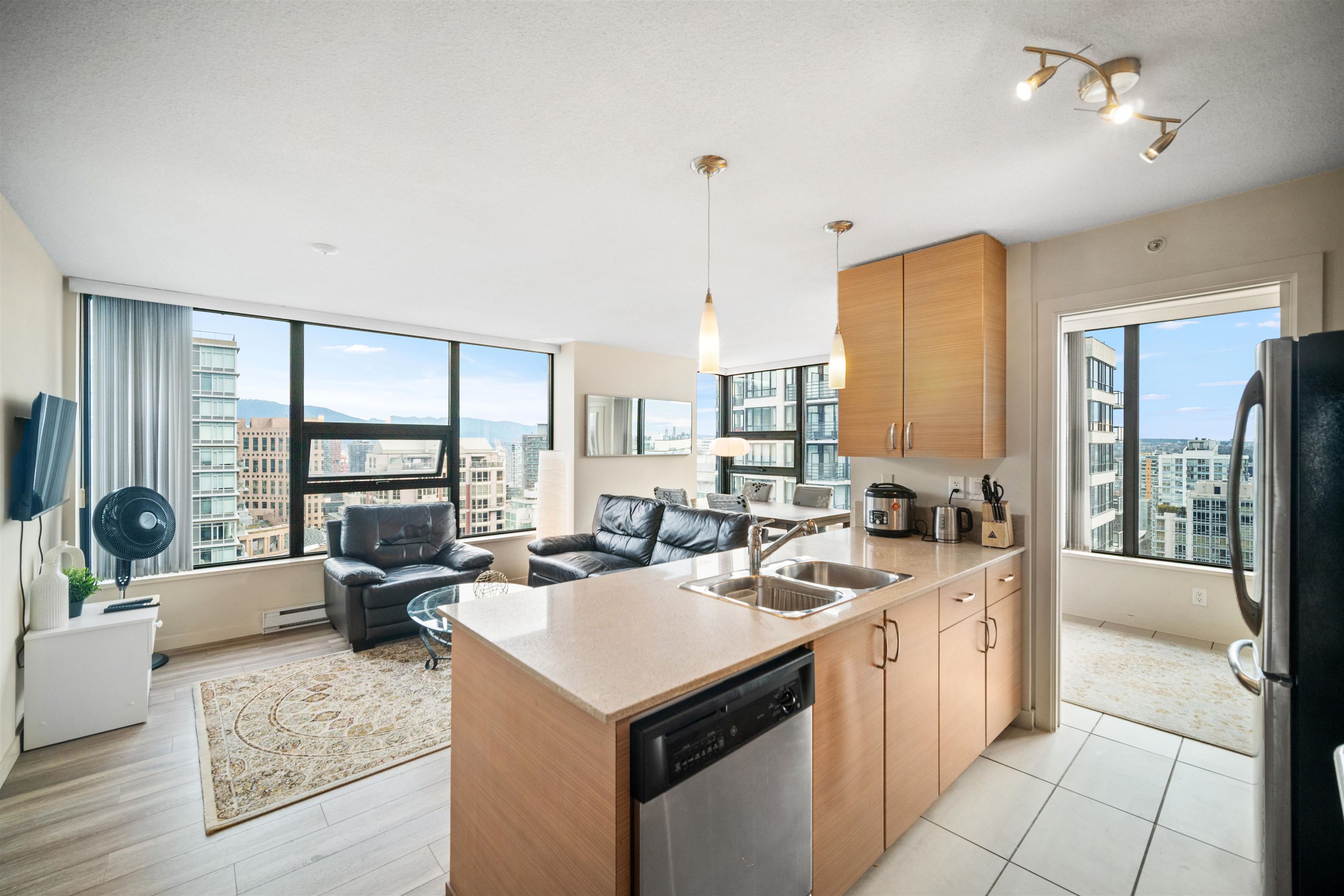Additional image 5 of 3104-928 Homer Street, Vancouver, BC, V6B 1T7