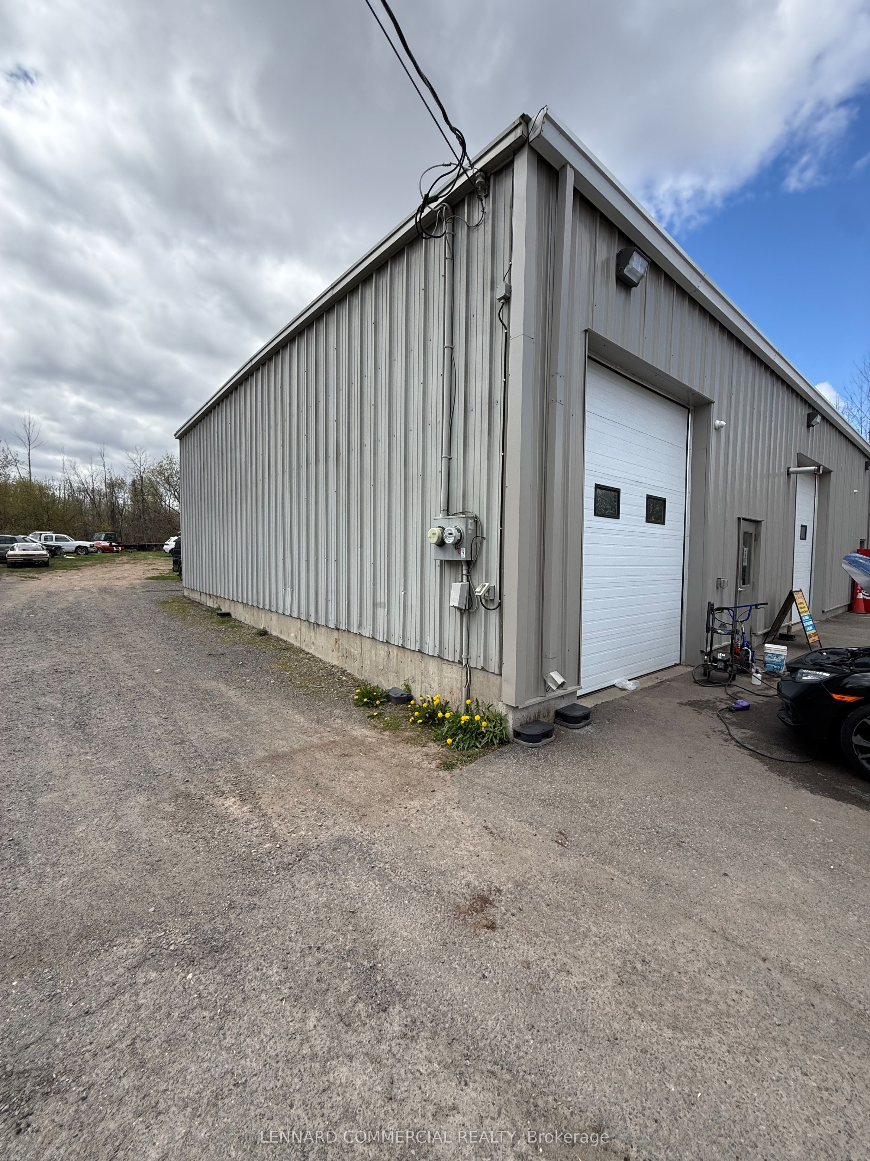 Additional image 6 of 5438 Bank Street, Ottawa, ON, K1X 1G9