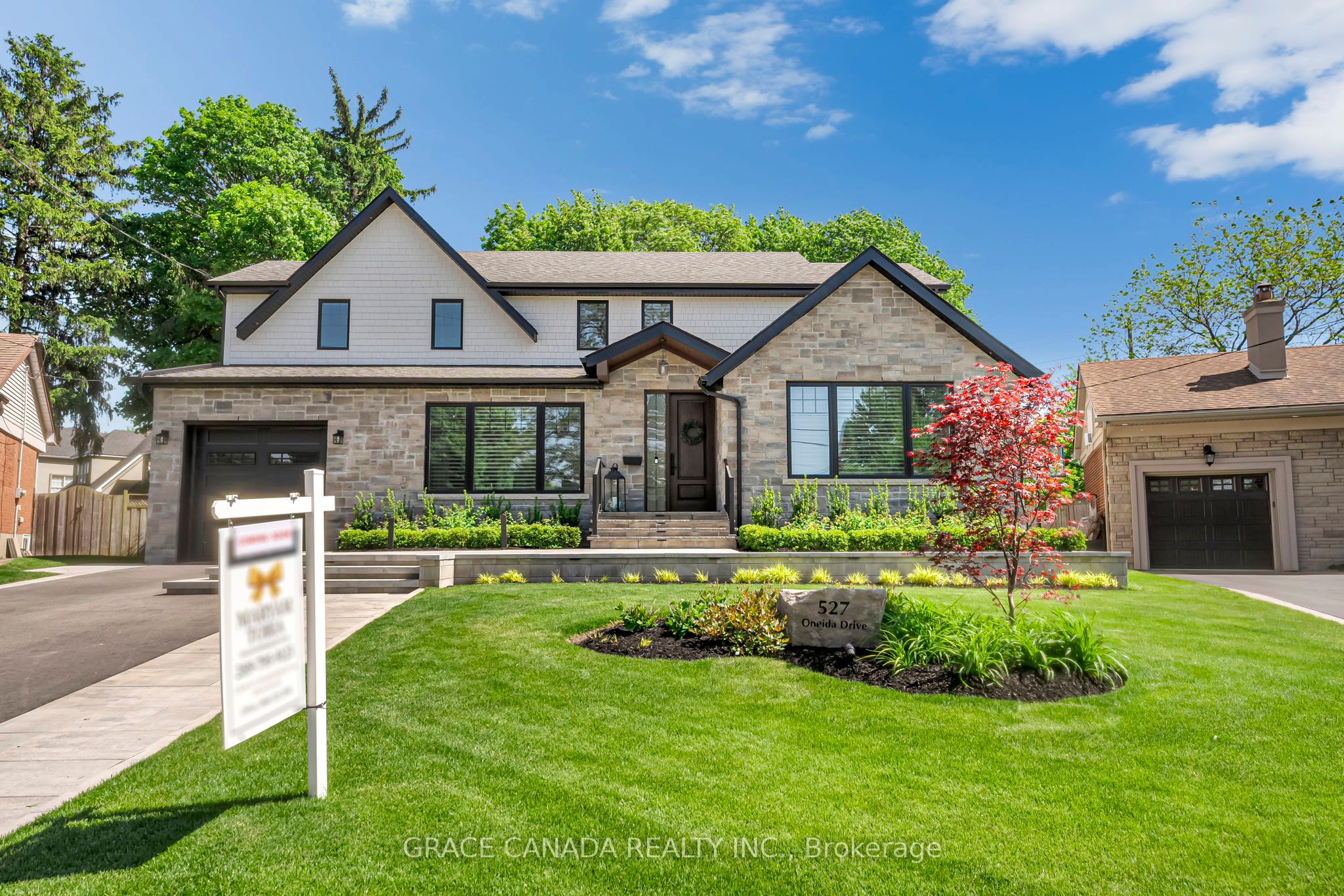 527 Oneida Drive, Burlington, ON, L7T 3T9