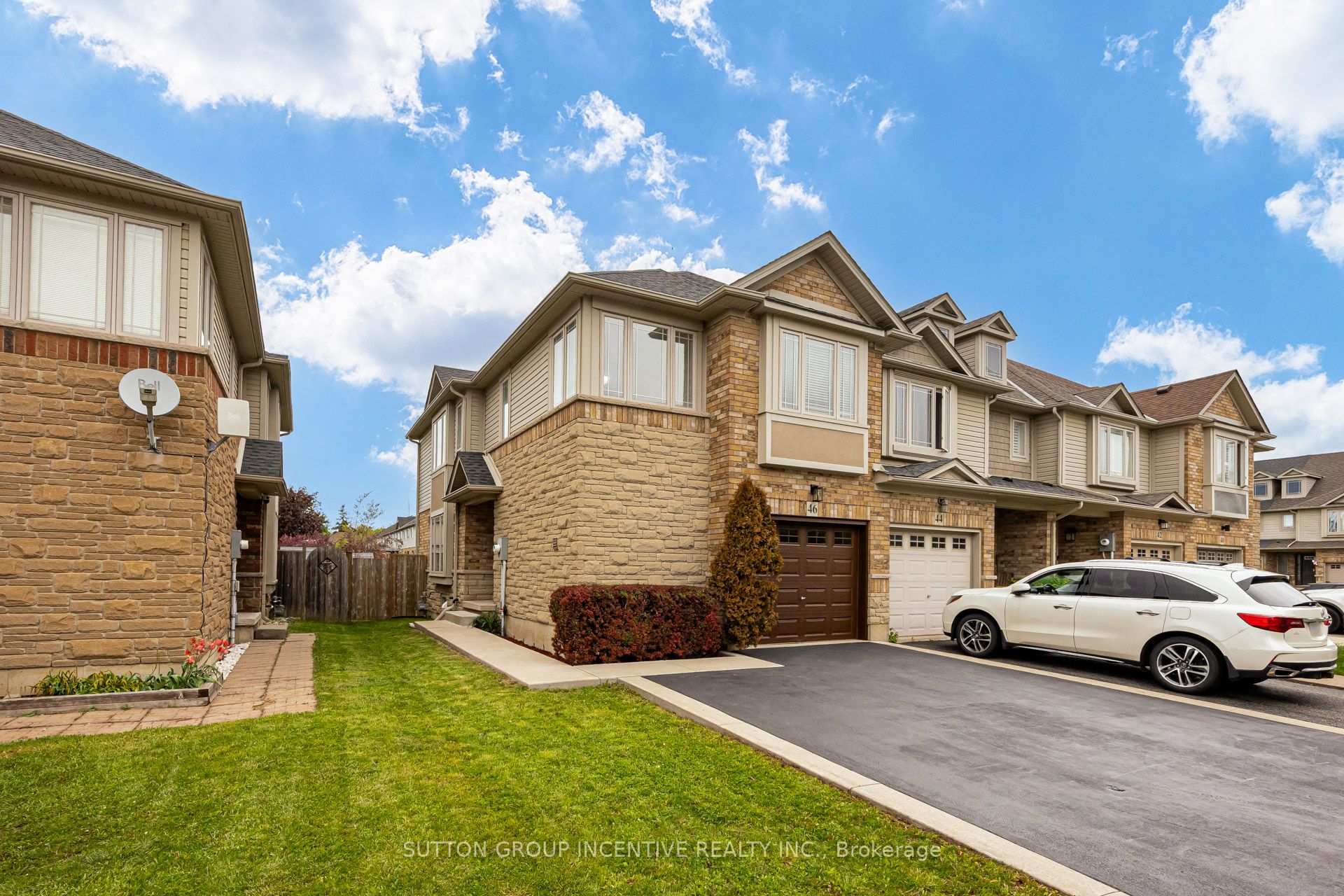 46 Viking Drive, Hamilton, ON, L0R 1C0 photo 2