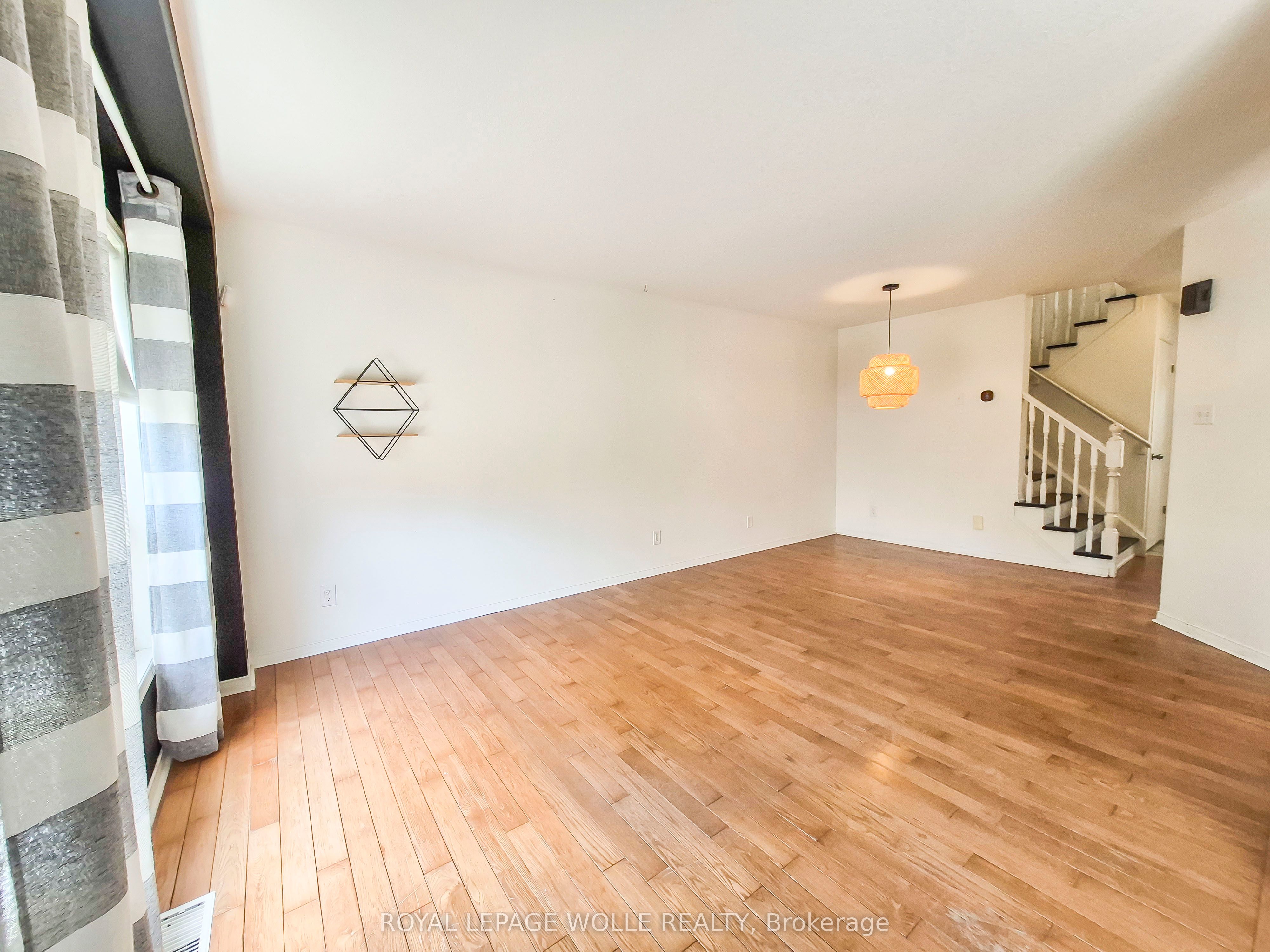 1-147 Dubrick Crescent, Kitchener, ON, N2E 4G3 photo 4