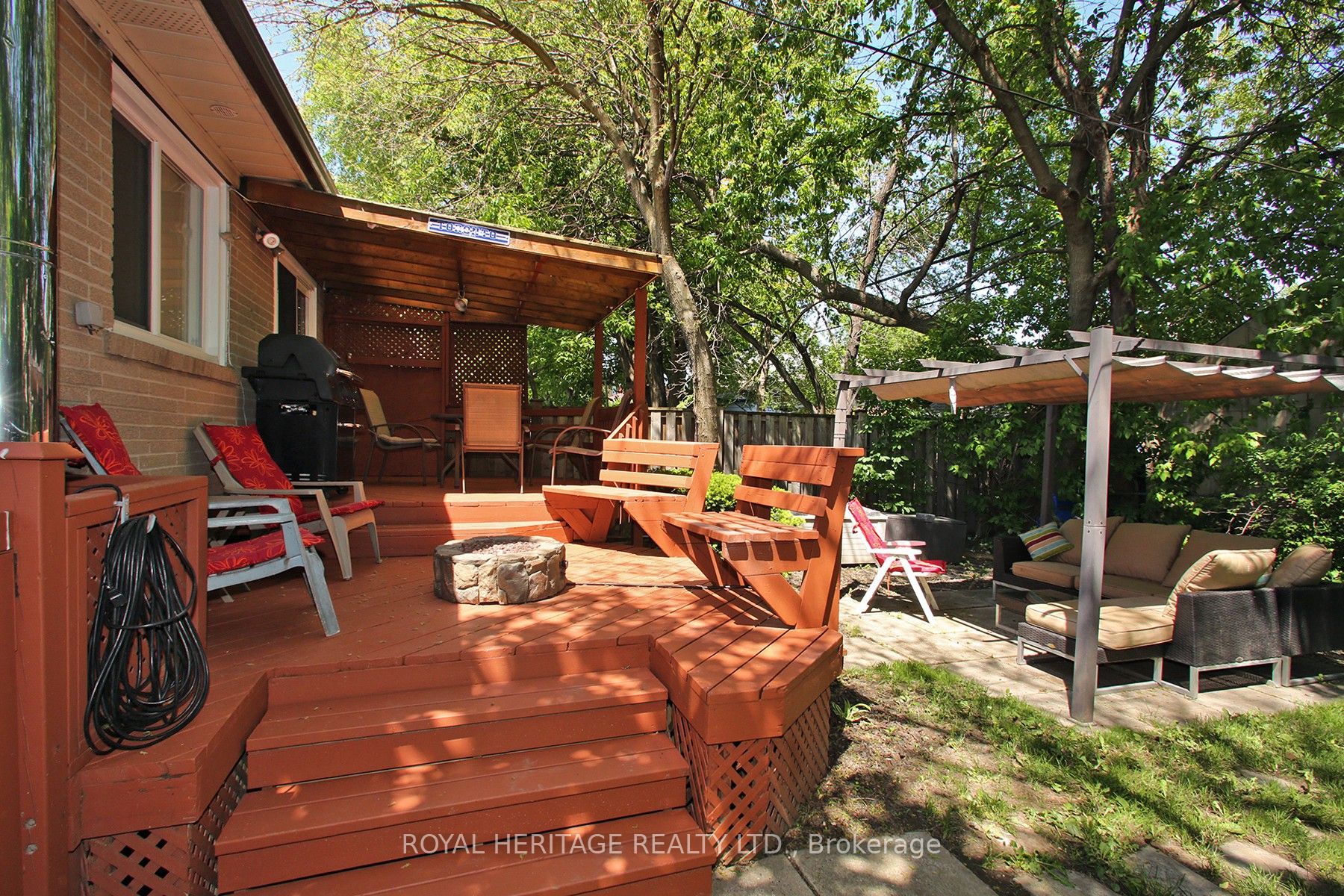 27 Medway Crescent, Toronto, ON, M1P 3T7 photo 5