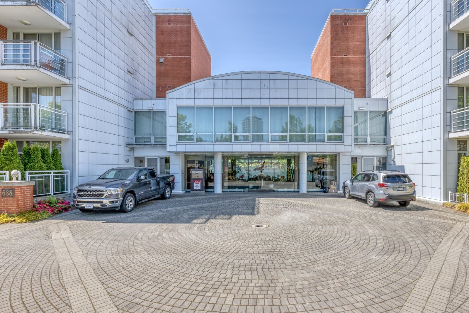 403-688 Fairchild Road, Vancouver, BC, V5Z 4P7
