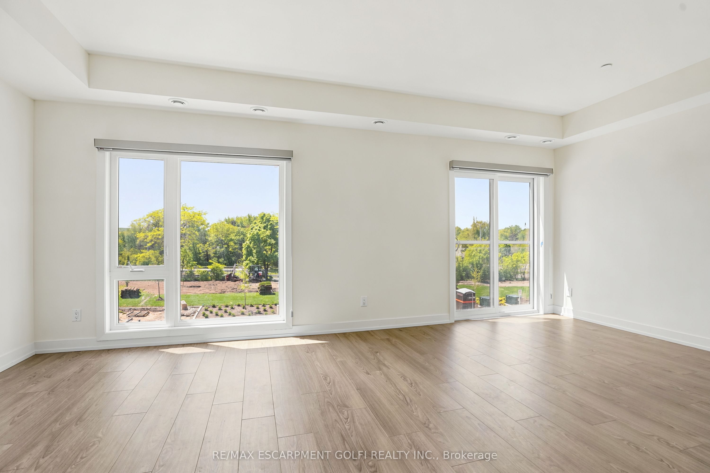 307B-16 Melbourne Avenue, St. Catharines, ON, L2P 0G5 photo 3