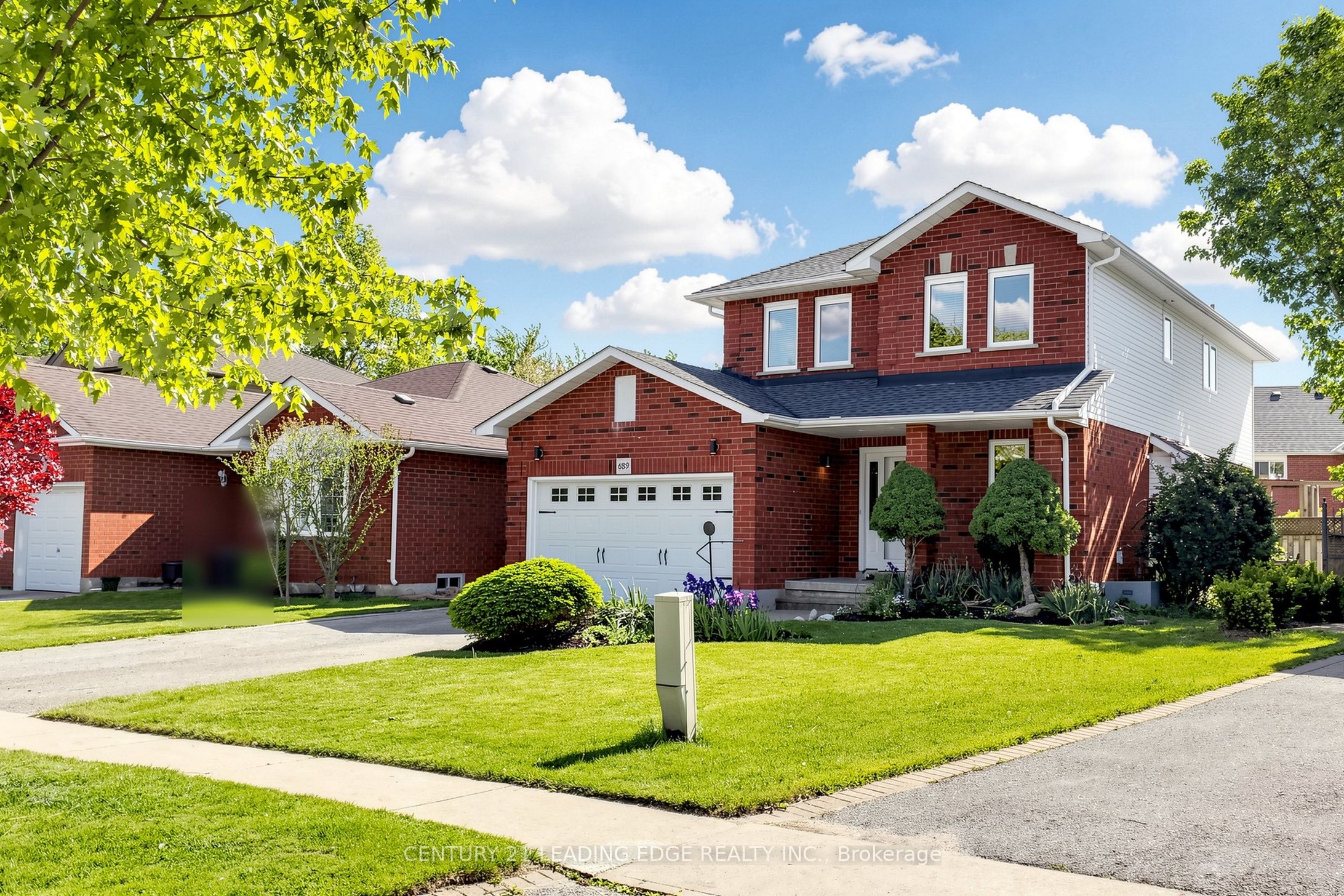 689 Sundance Circle, Oshawa, ON, L1J 8N9 photo 2