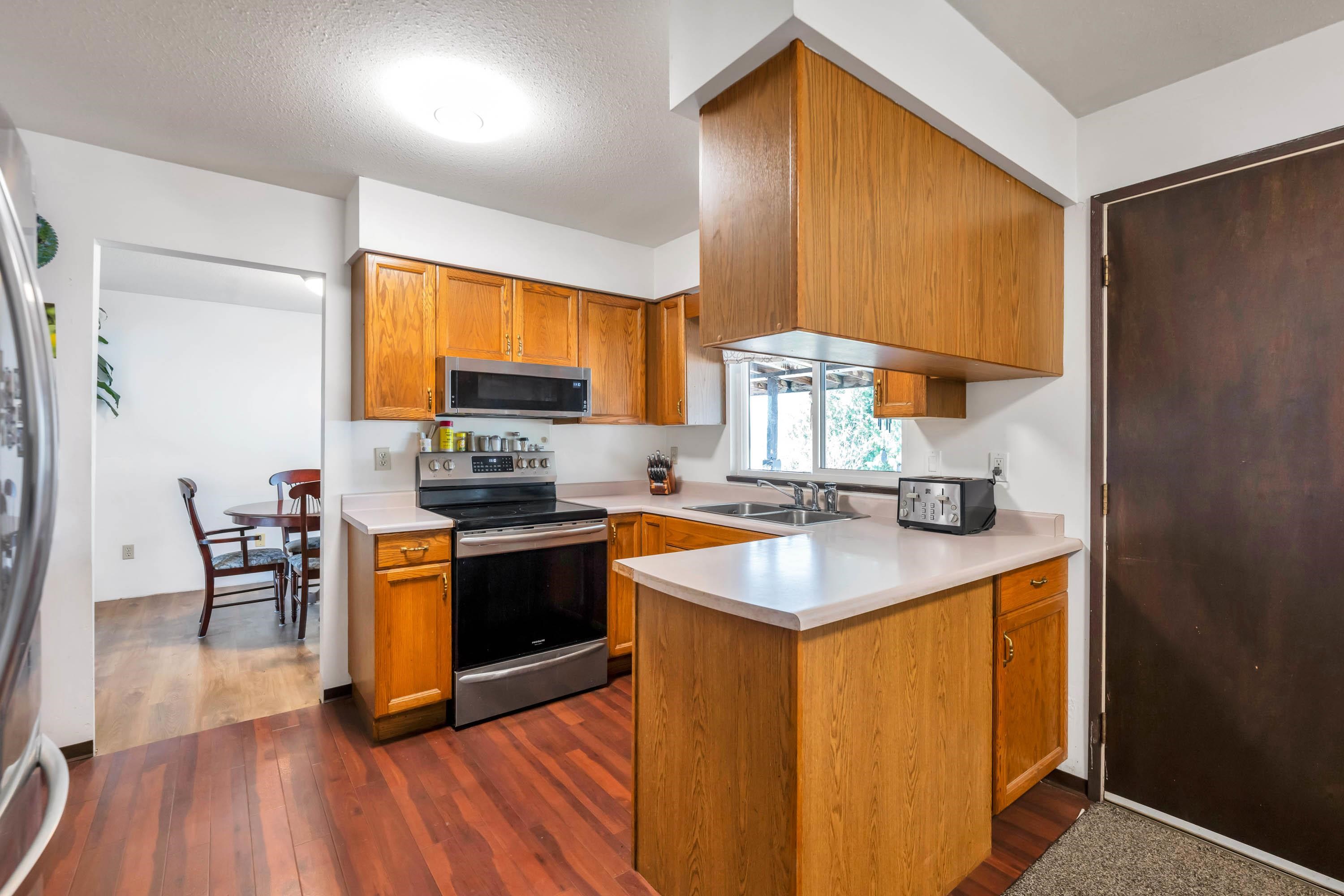 Additional image 3 of 5927 184 Street, Surrey, BC, V3S 4N2