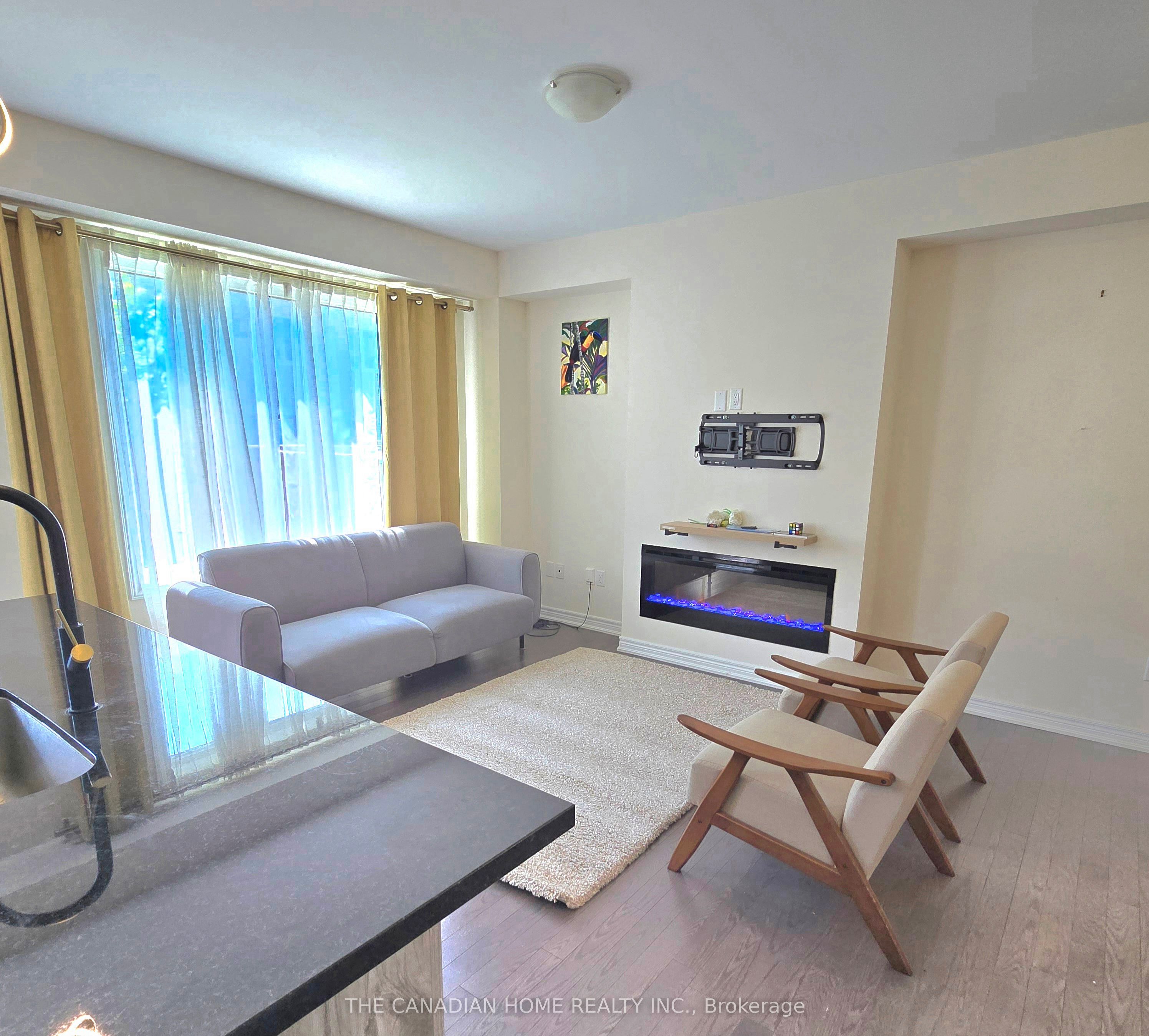 76 Conarty Crescent, Whitby, ON, L1P 0L4 photo 3