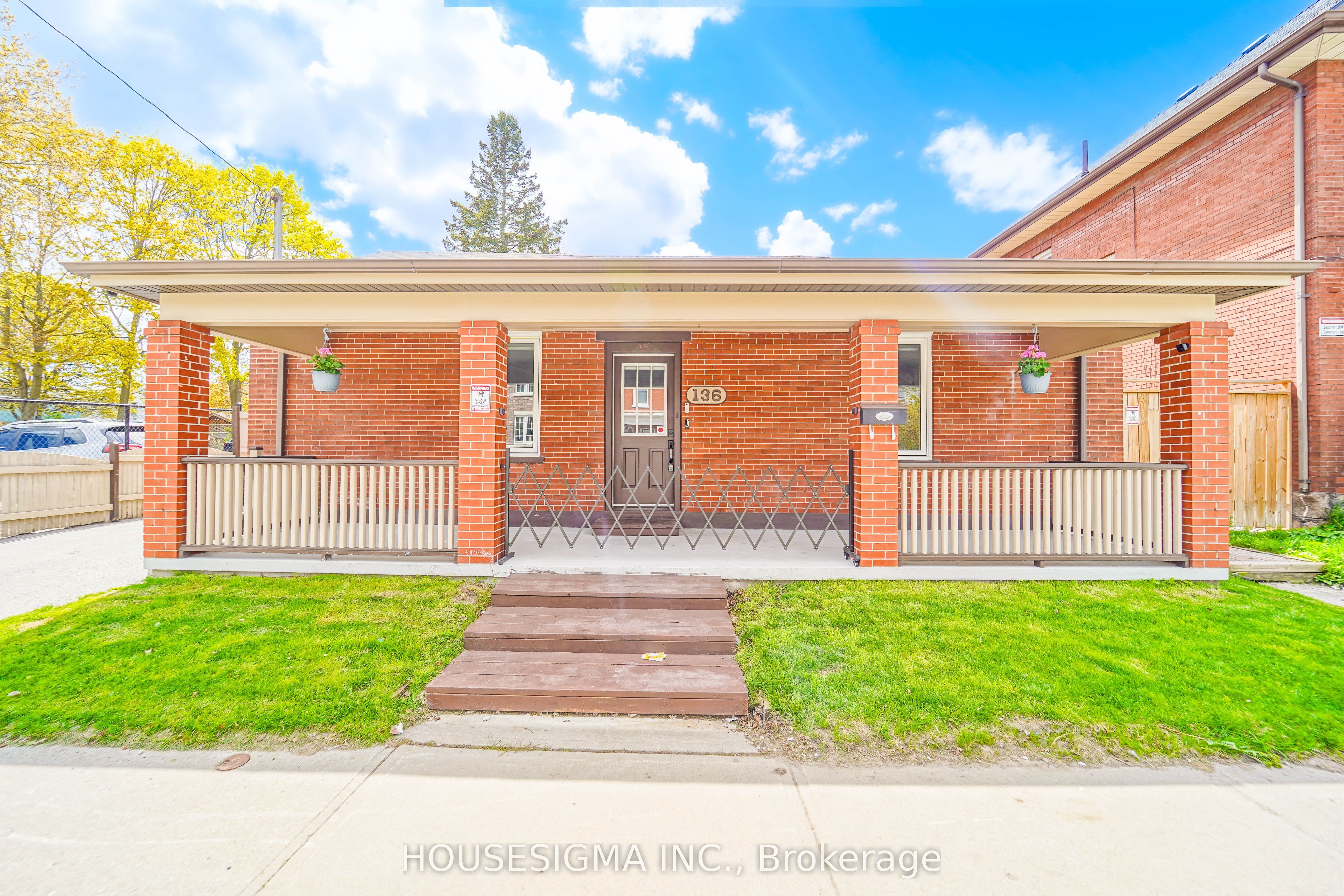 136 Celina Street, Oshawa, ON, L1H 4N5 photo 3