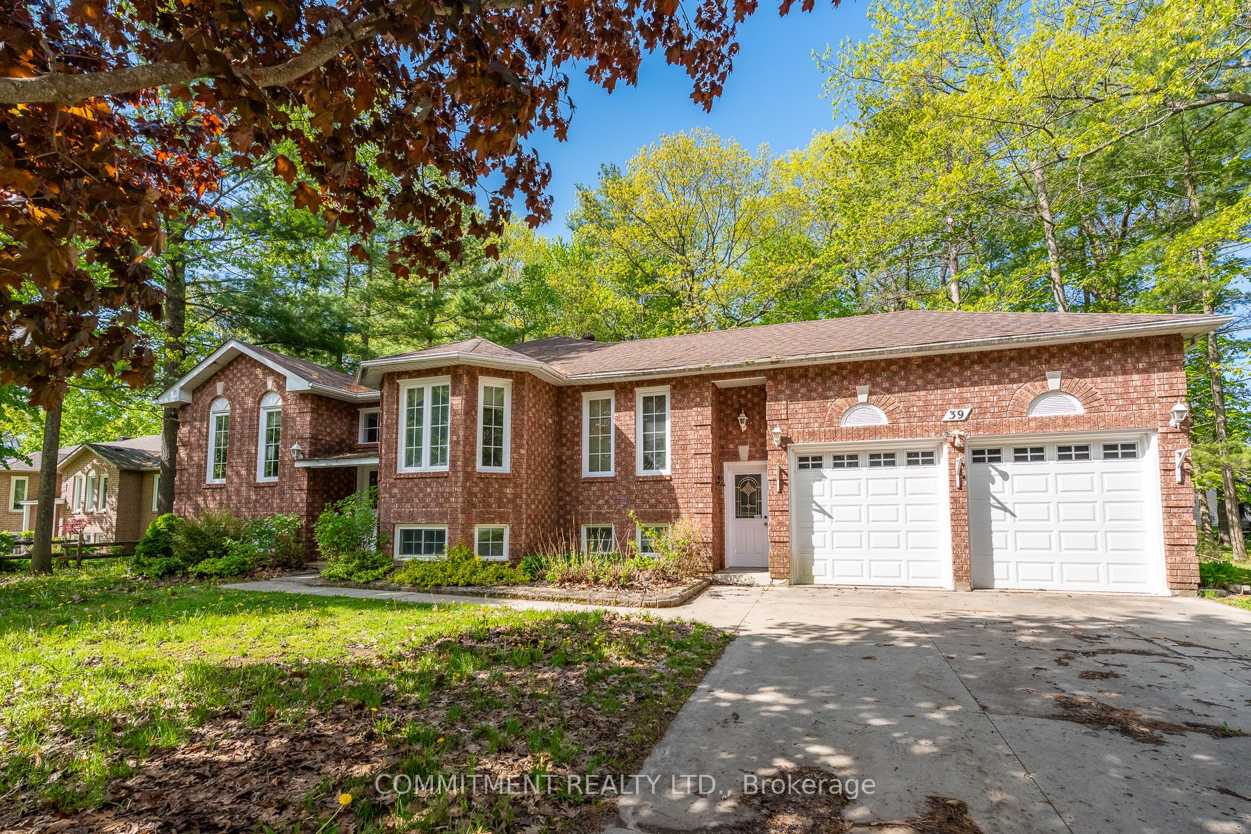 39 Downer Crescent, Wasaga Beach, ON, L9Z 1C3 photo 5