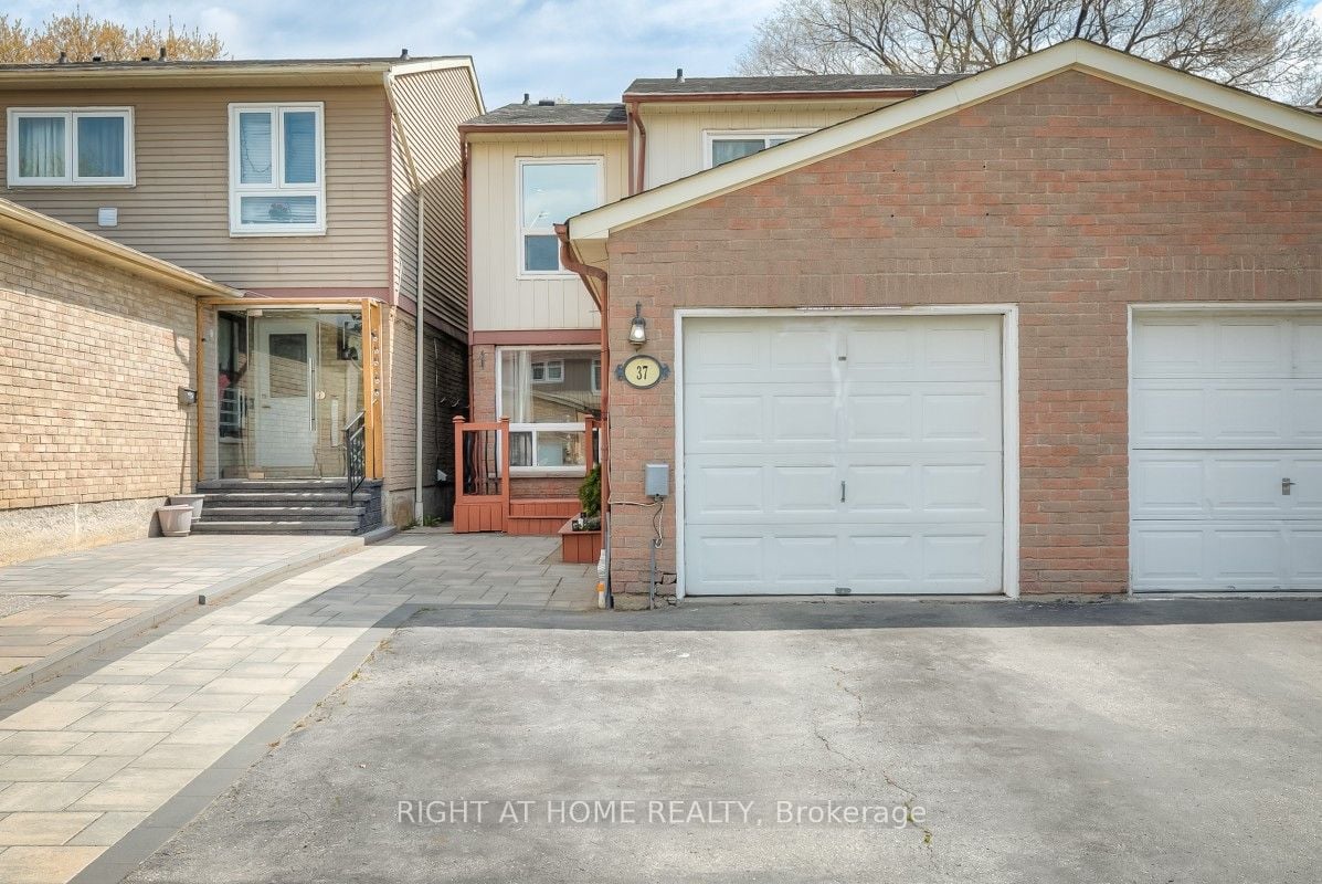 37 Mcknight Drive, Toronto, ON, M1B 2Z4