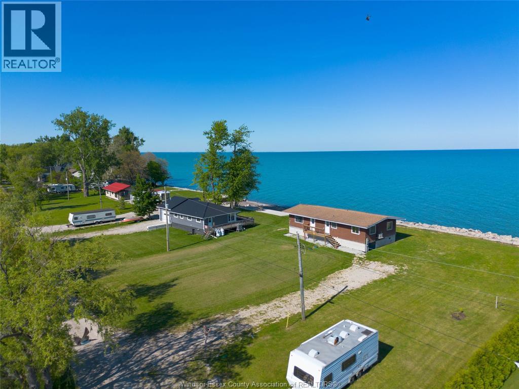 91 Marentette Beach Road, Leamington, ON, N8H3V7