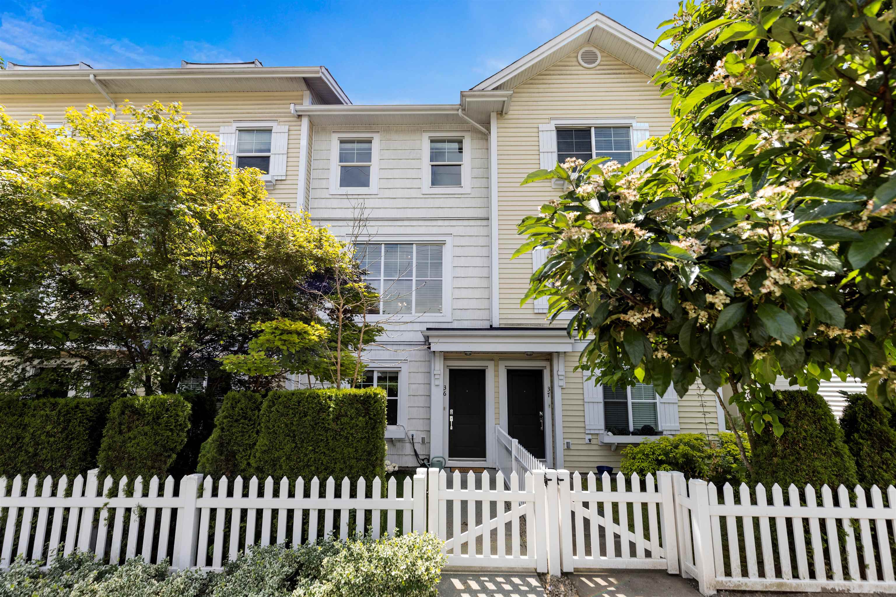 36-16228 16 Avenue, Surrey, BC, V4A 1S7