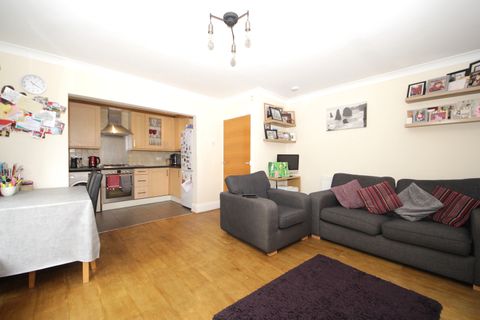 Cromwell Close, East Finchley N2