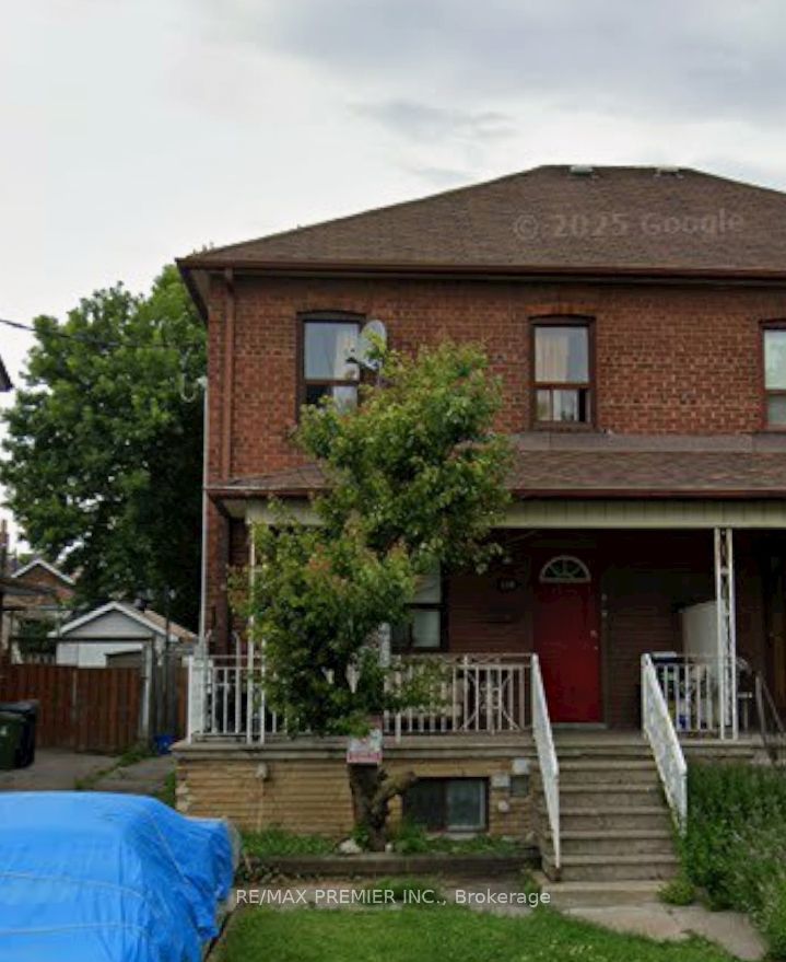 118 Bude Street, Toronto, ON, M6E 2E5