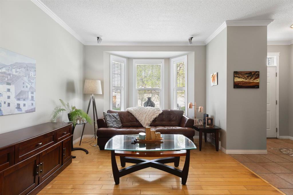 57 Prestwick Park SE, Calgary, AB, T2Z 3V4 photo 4