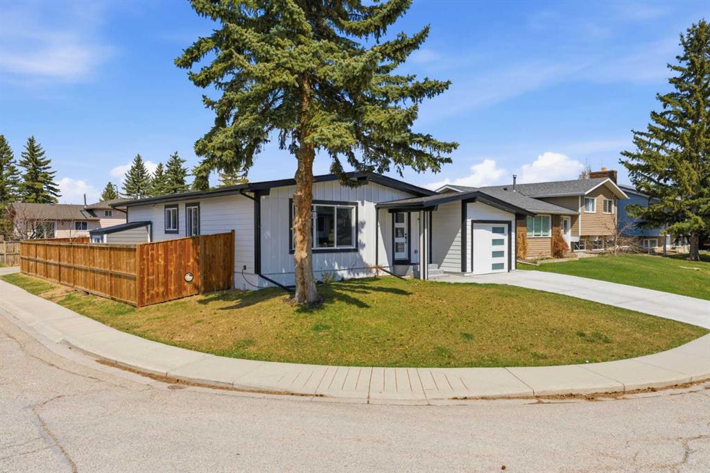 428 Queen Anne Way SE, Calgary, AB, T2J 4R9