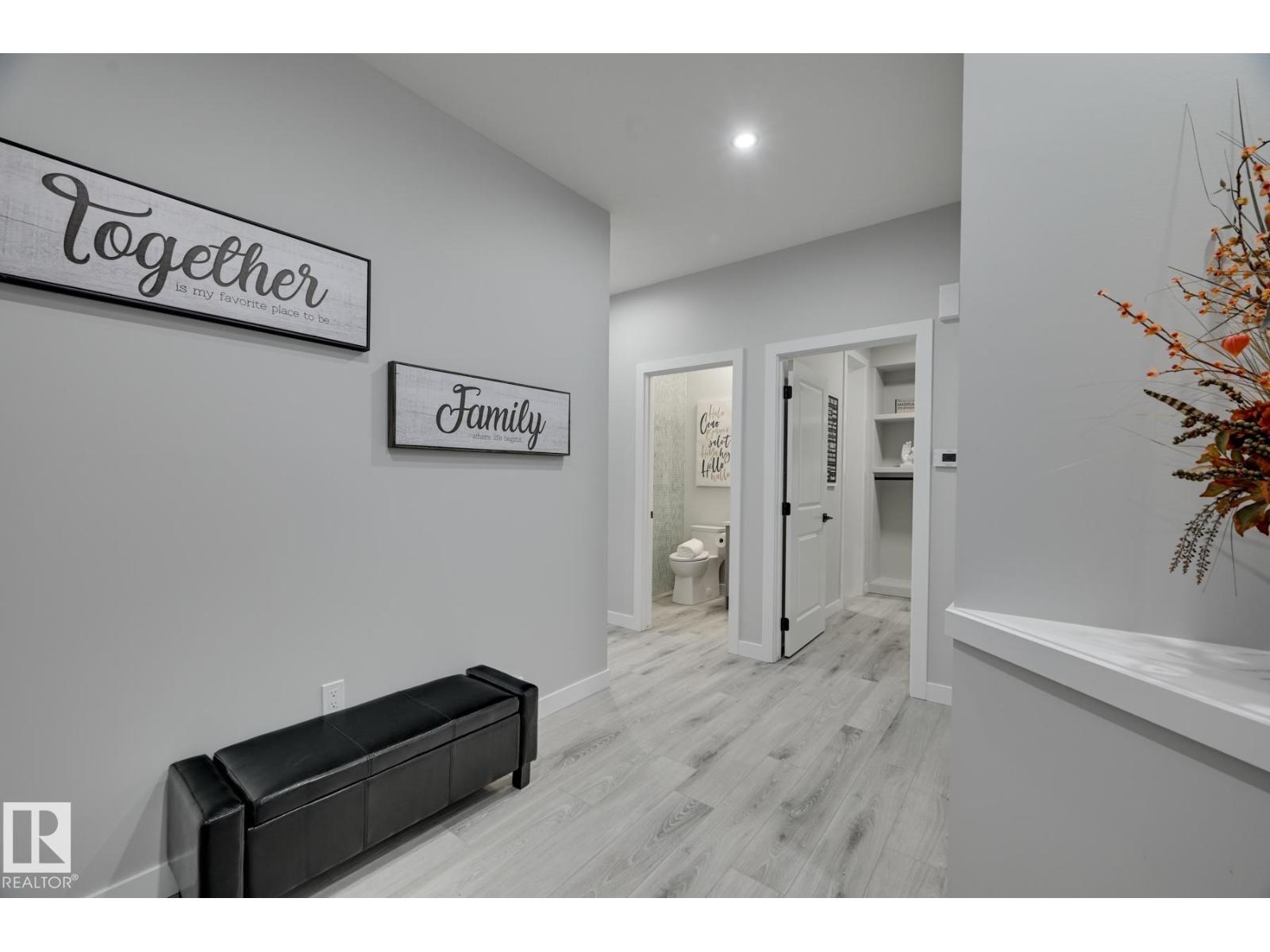 54 Chartres Close, St. Albert, AB, T8T2E1 photo 3