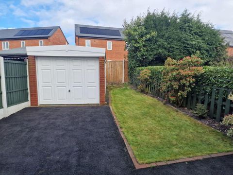 Eastglade Road, Nottingham NG5