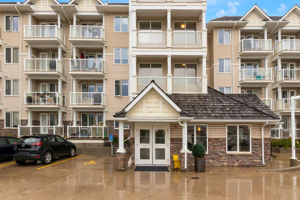 102-500 Rocky Vista Gardens NW, Calgary, AB, T3G 0C3