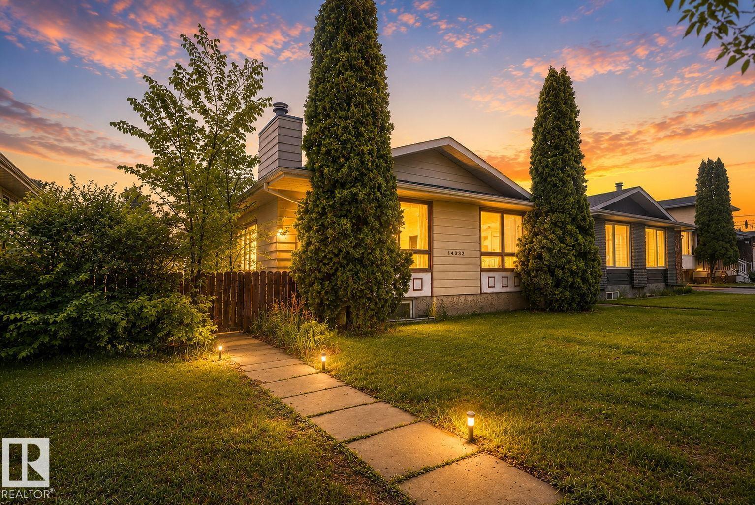 14332 121 Street NW, Edmonton, AB, T5X3P7