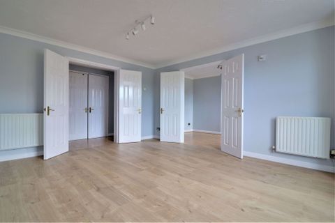 Otley Court, New Southgate, London N11