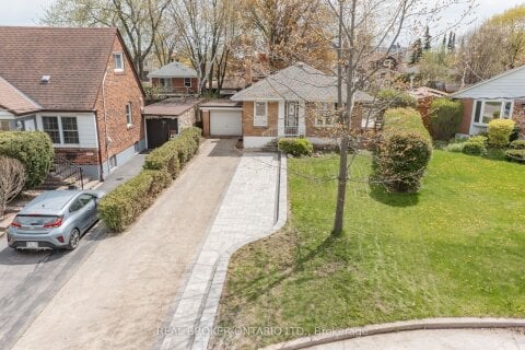 Additional image 8 of 32 Christina Crescent, Toronto, ON, M1R 4H6