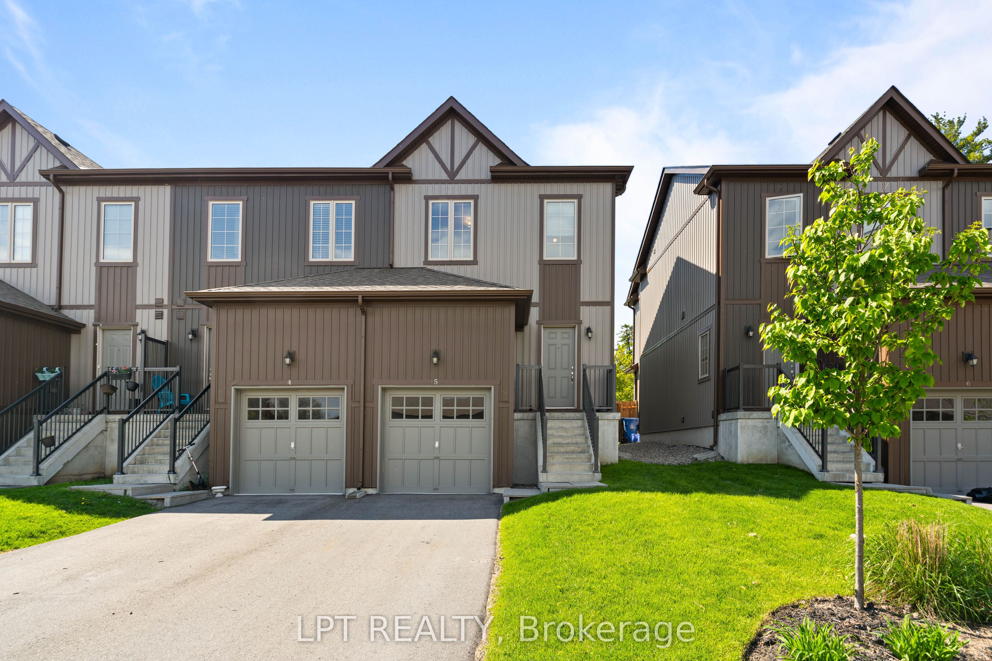 TH05-110 Grew Boulevard, Georgina, ON, L0E 1L0